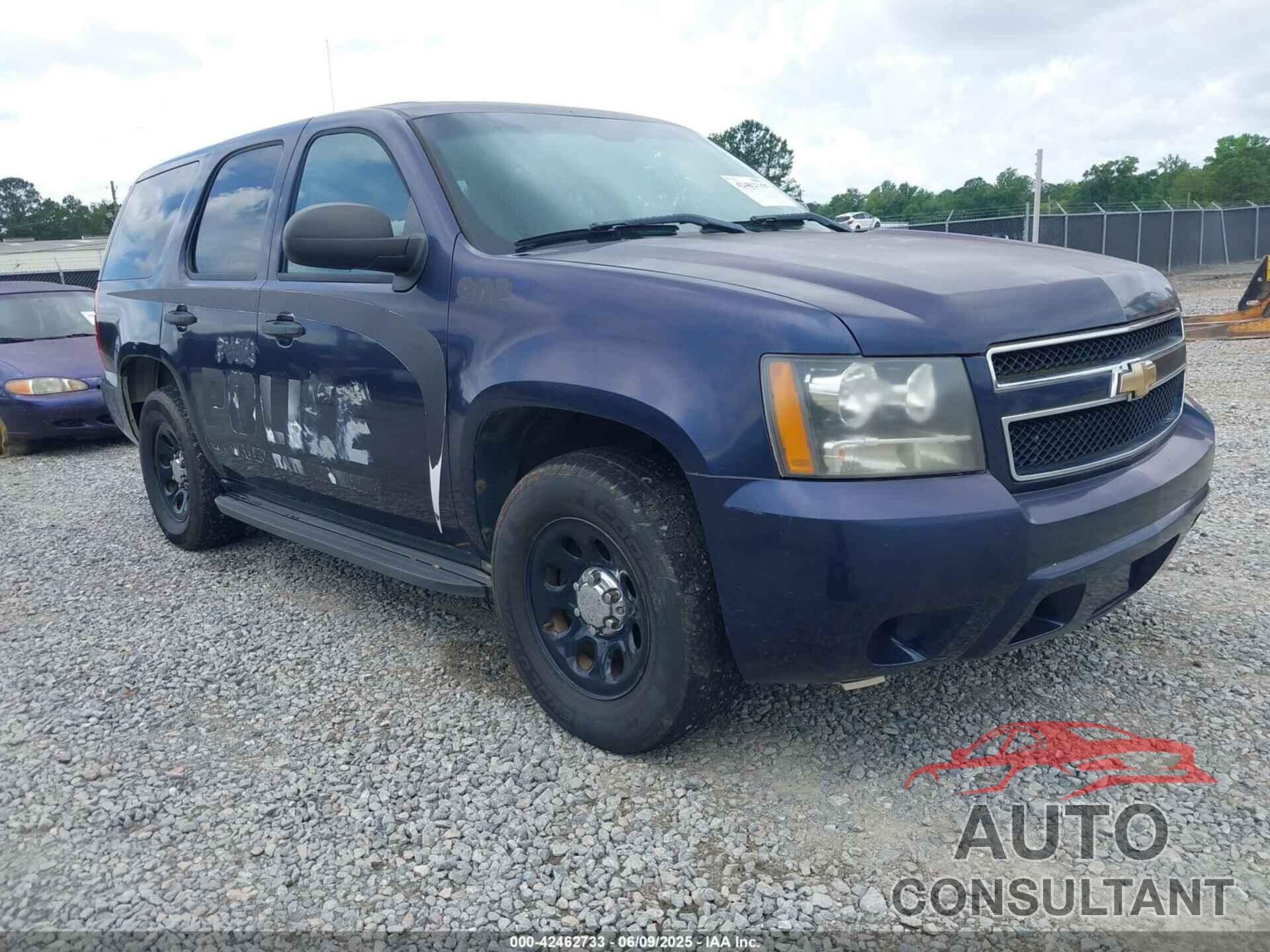CHEVROLET TAHOE 2011 - 1GNLC2E06BR365121