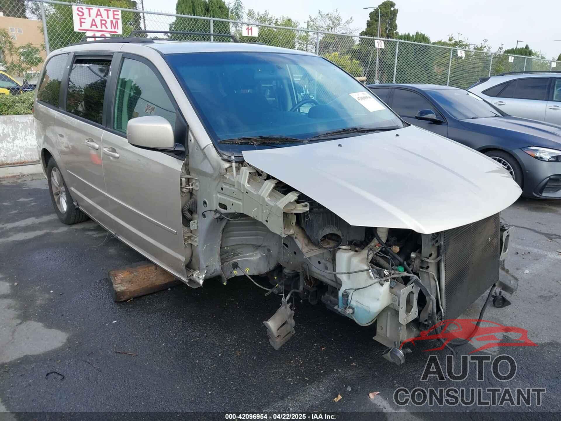 DODGE GRAND CARAVAN 2015 - 2C4RDGCG4FR566643