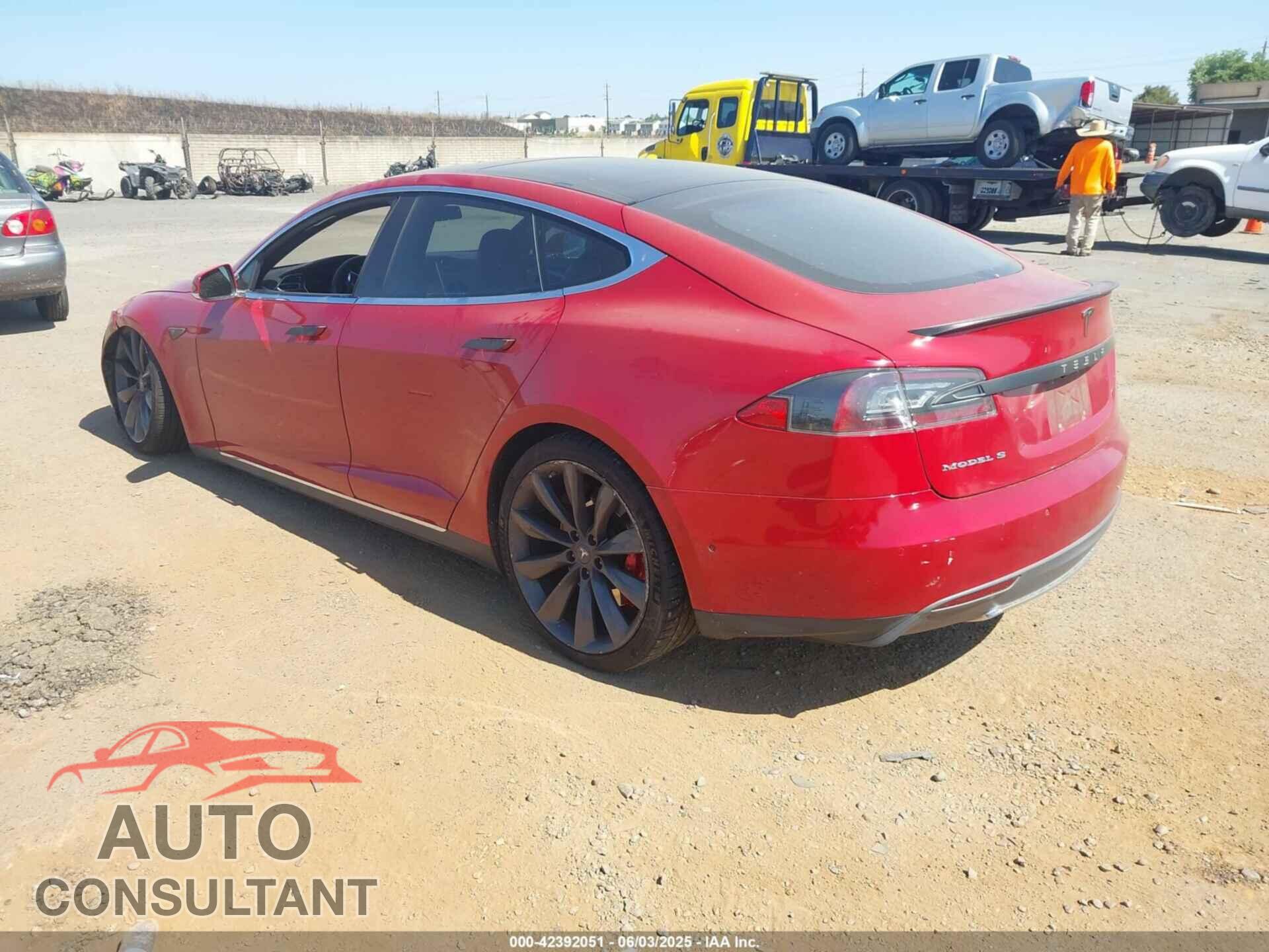 TESLA MODEL S 2015 - 5YJSA1E4XFF113973
