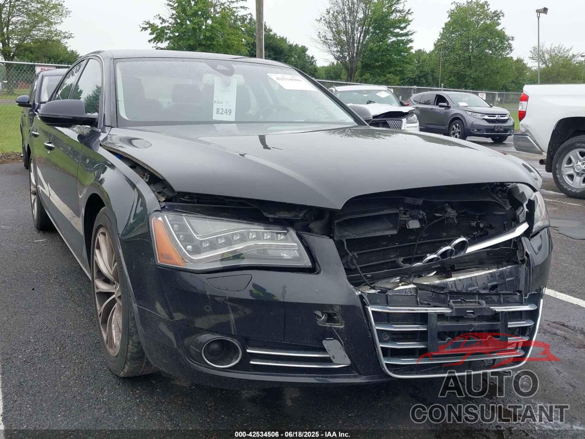 AUDI A8 2011 - WAUAVAFD0BN024825