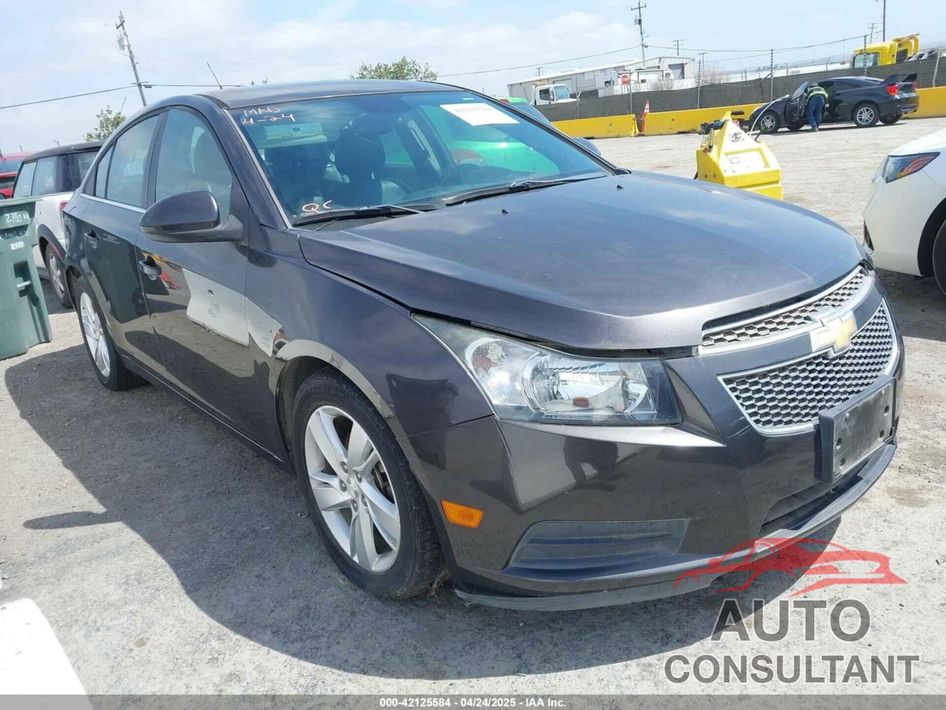 CHEVROLET CRUZE 2014 - 1G1P75SZ9E7202331