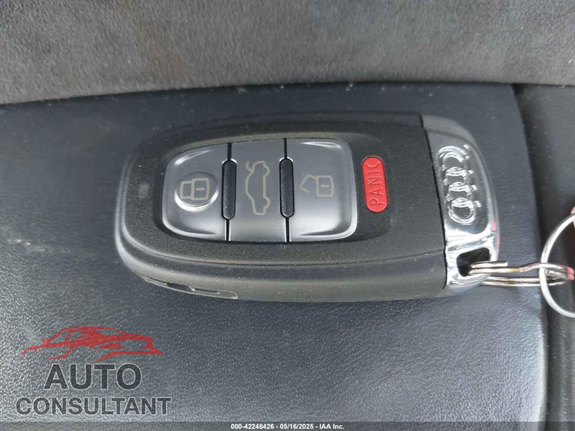 AUDI S8 2013 - WAUD2AFD0DN010609