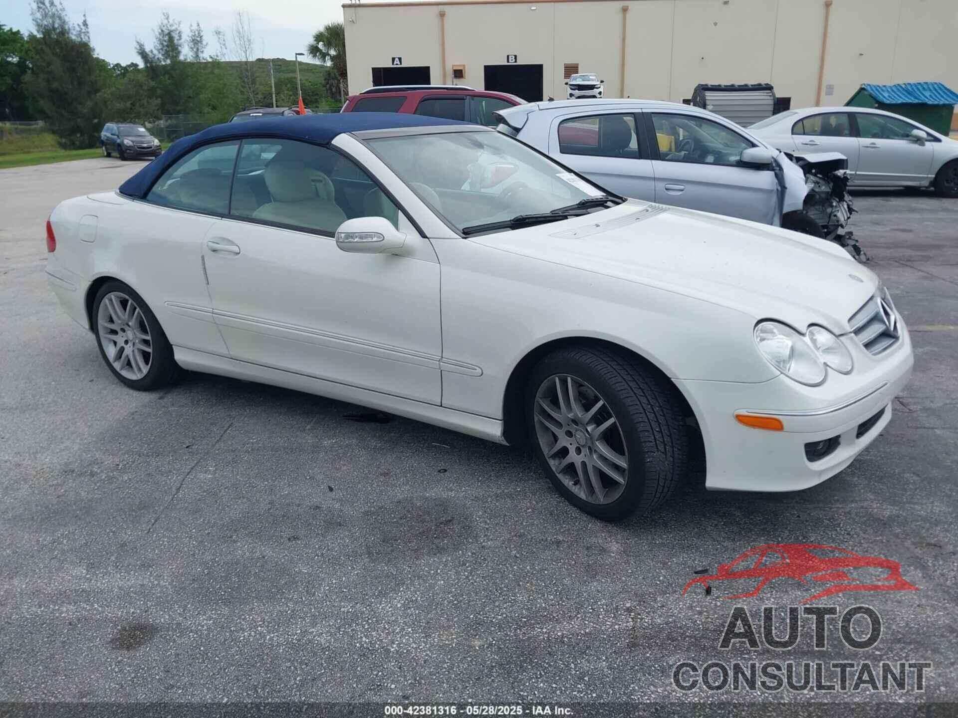 MERCEDES-BENZ CLK 350 2009 - WDBTK56FX9T105106
