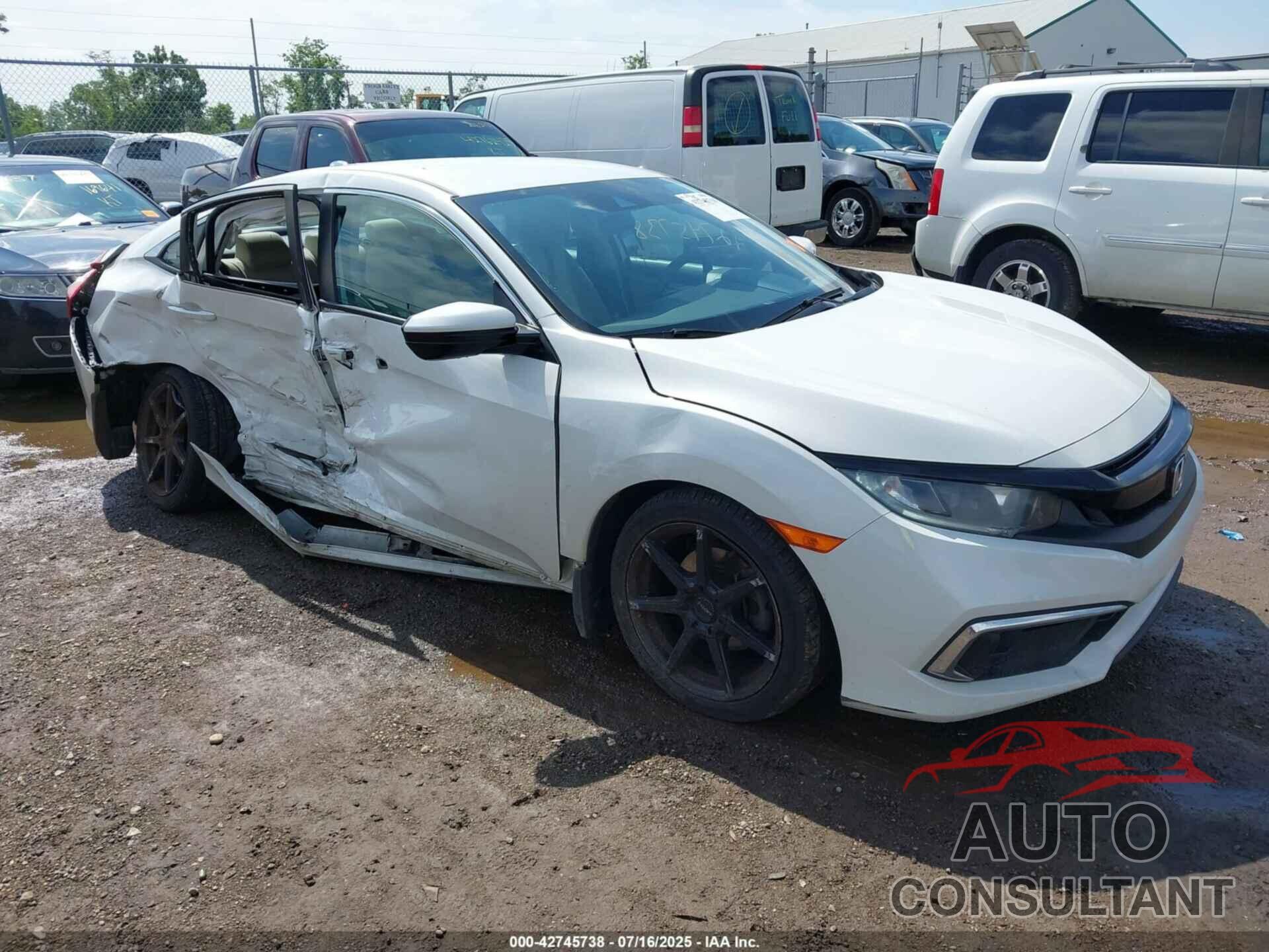 HONDA CIVIC 2019 - 2HGFC2F64KH593239