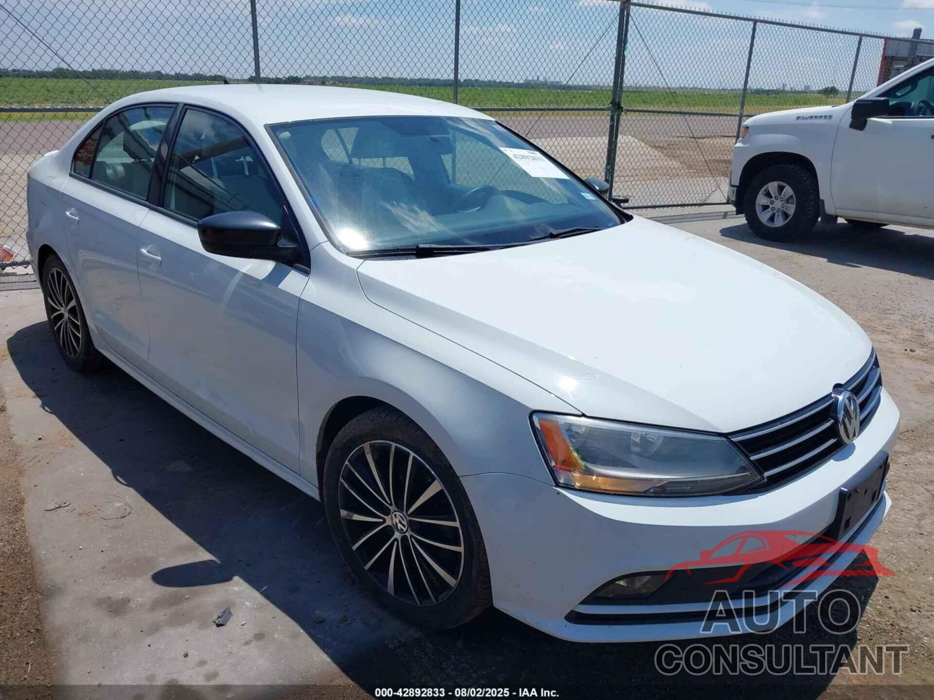 VOLKSWAGEN JETTA 2016 - 3VWD17AJXGM216991