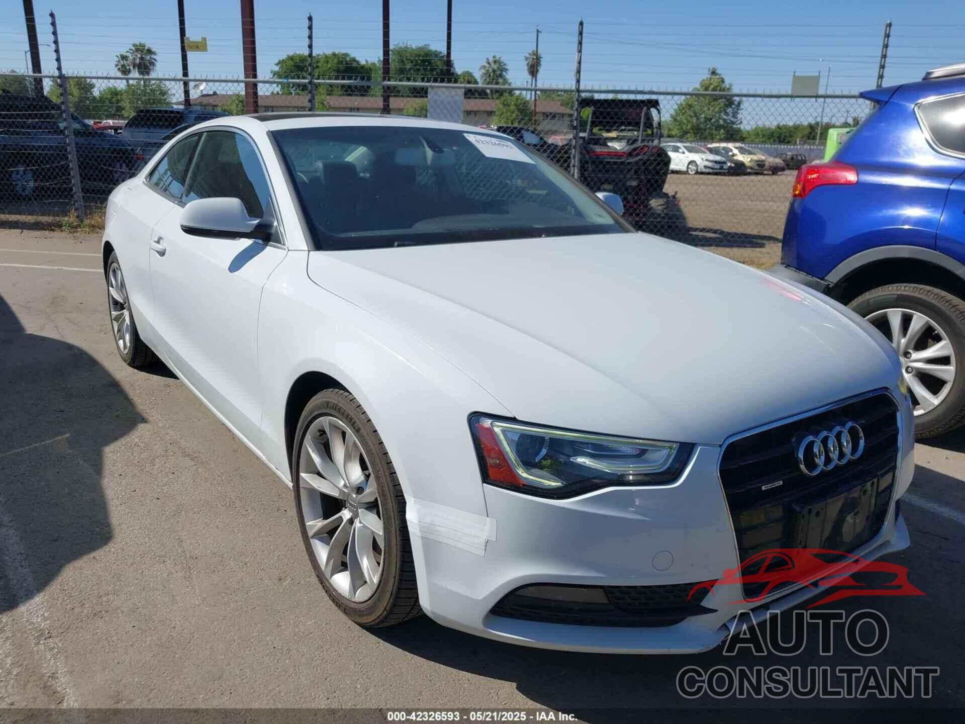 AUDI A5 2013 - WAULFAFR8DA079146