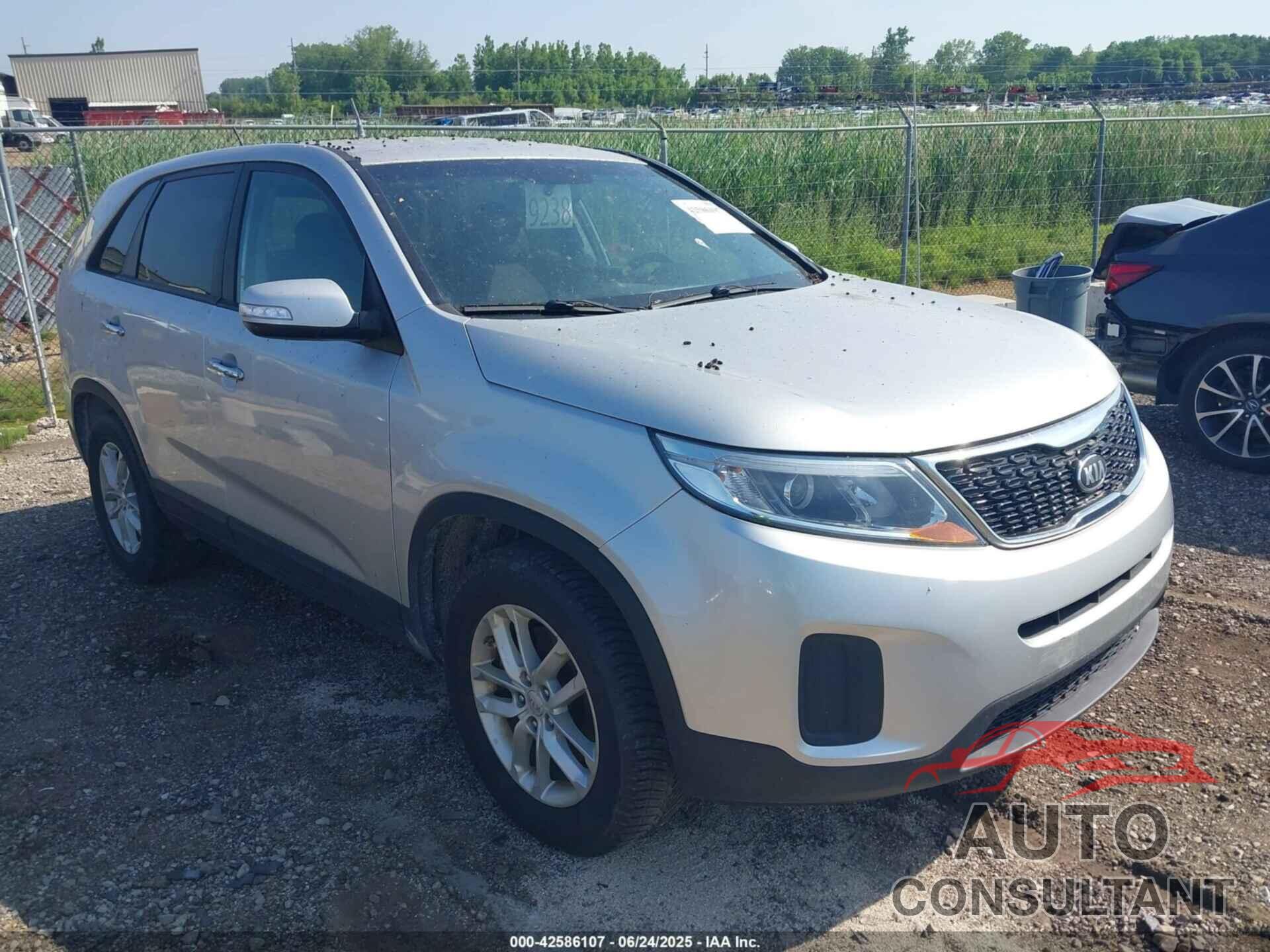KIA SORENTO 2014 - 5XYKT3A69EG460845