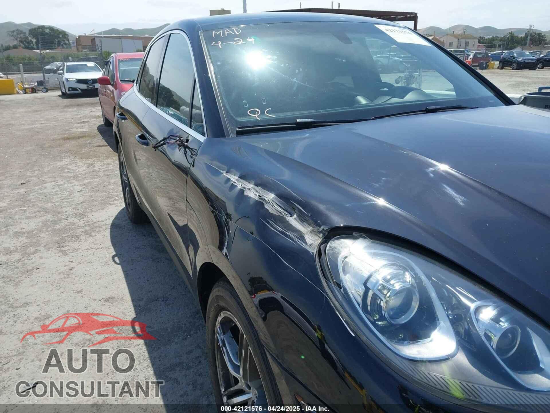 PORSCHE MACAN 2015 - WP1AB2A53FLB68323