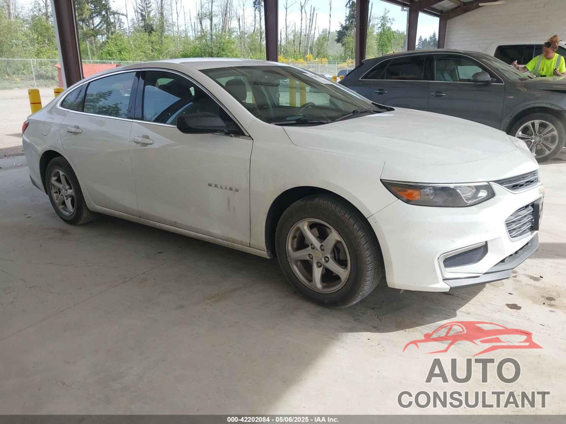 CHEVROLET MALIBU 2018 - 1G1ZB5ST7JF200886