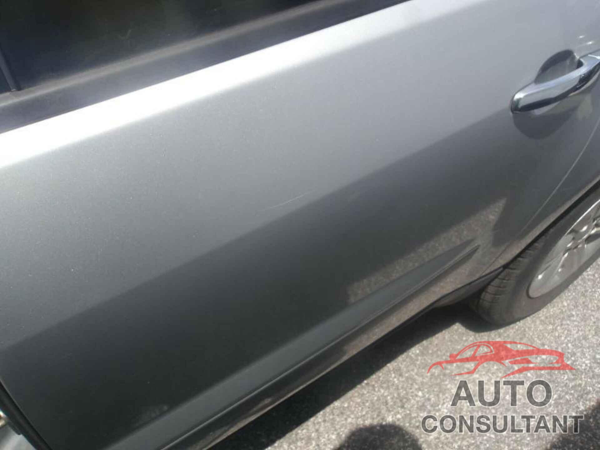 CHEVROLET TRAVERSE 2014 - 1GNKVFKD5EJ218280