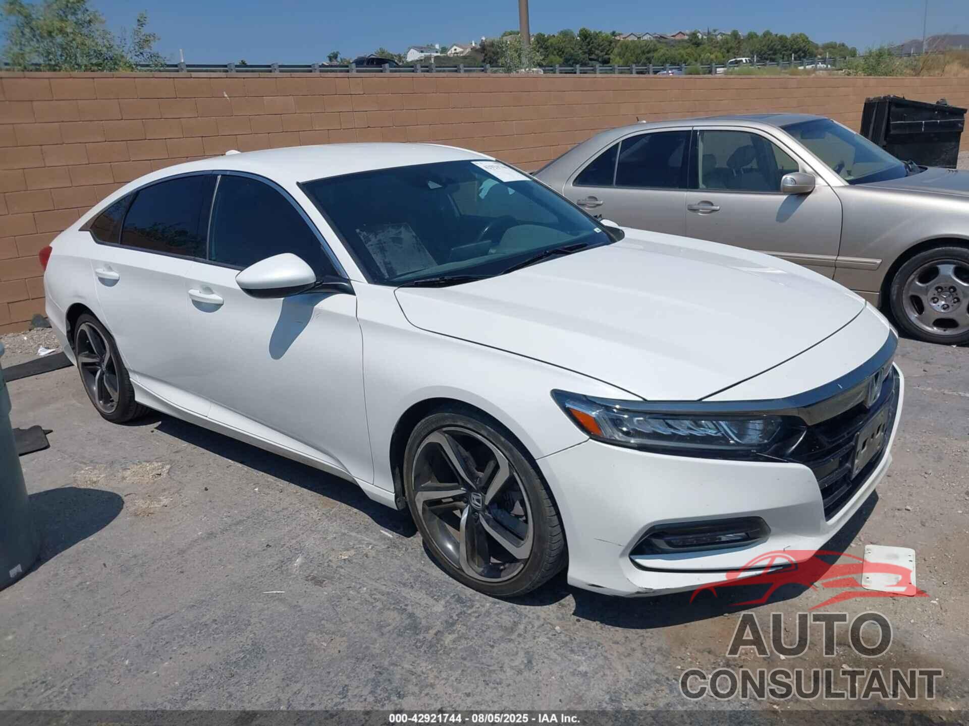 HONDA ACCORD 2019 - 1HGCV1F35KA160847