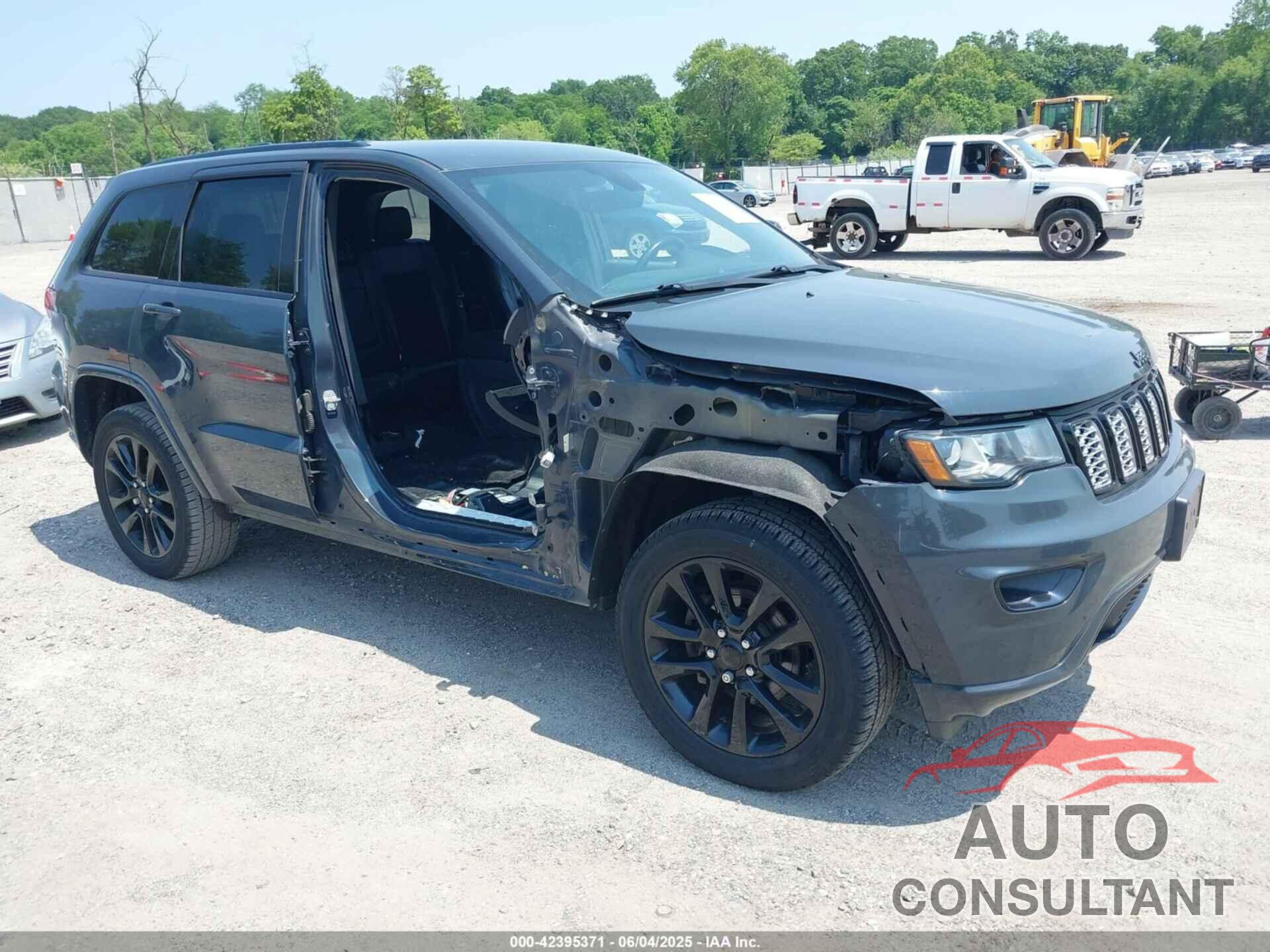 JEEP GRAND CHEROKEE 2018 - 1C4RJFAG0JC155179