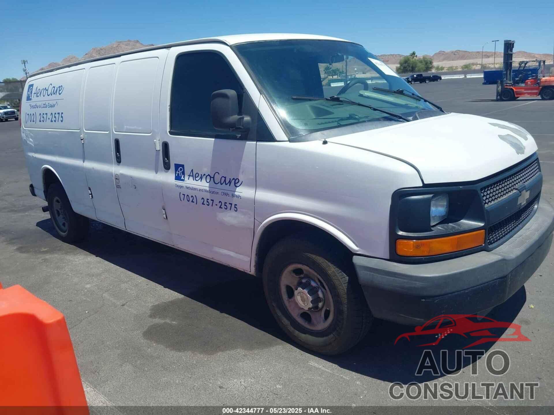 CHEVROLET EXPRESS 2500 2011 - 1GCWGGCA1B1157360