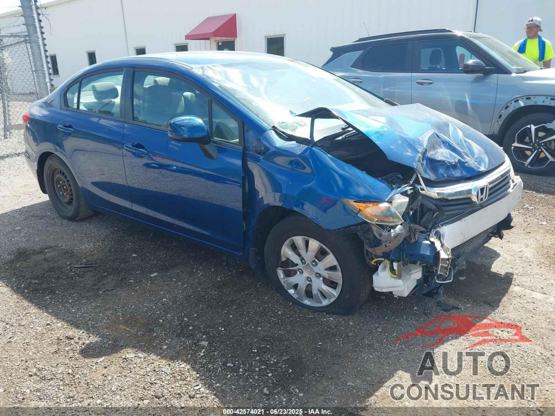 HONDA CIVIC 2012 - 2HGFB2F50CH511132