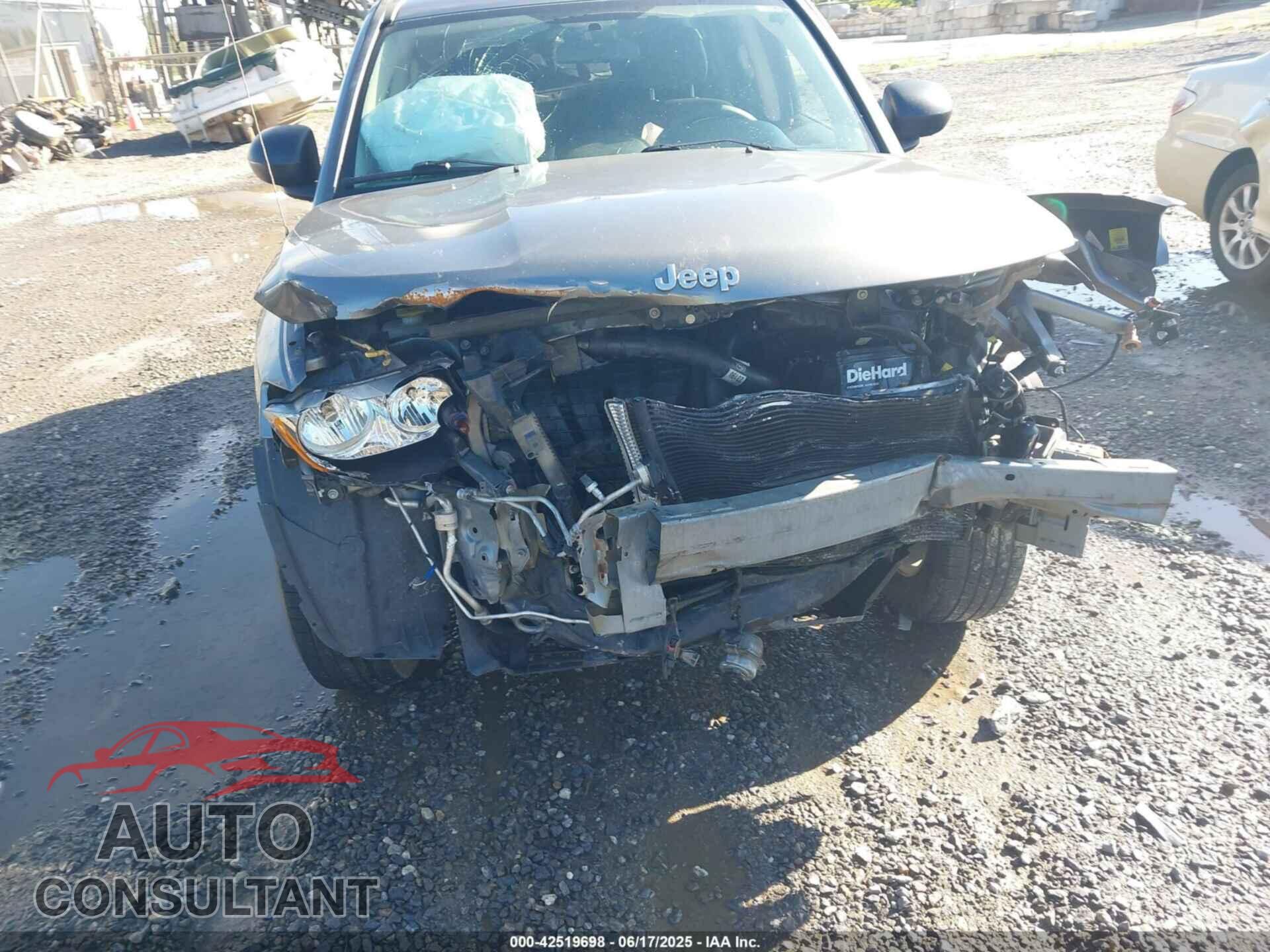 JEEP COMPASS 2012 - 1C4NJCBA7CD520719
