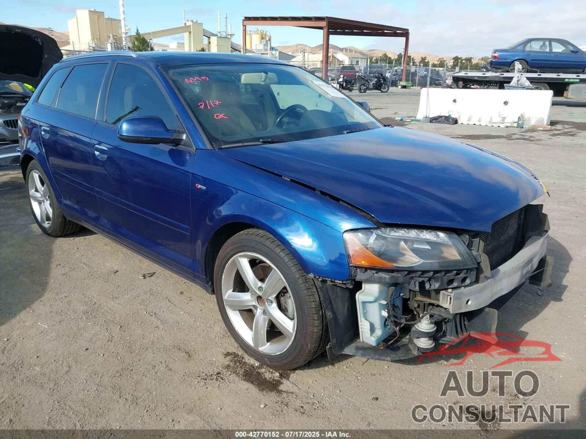 AUDI A3 2012 - WAUMFBFM5CA128154