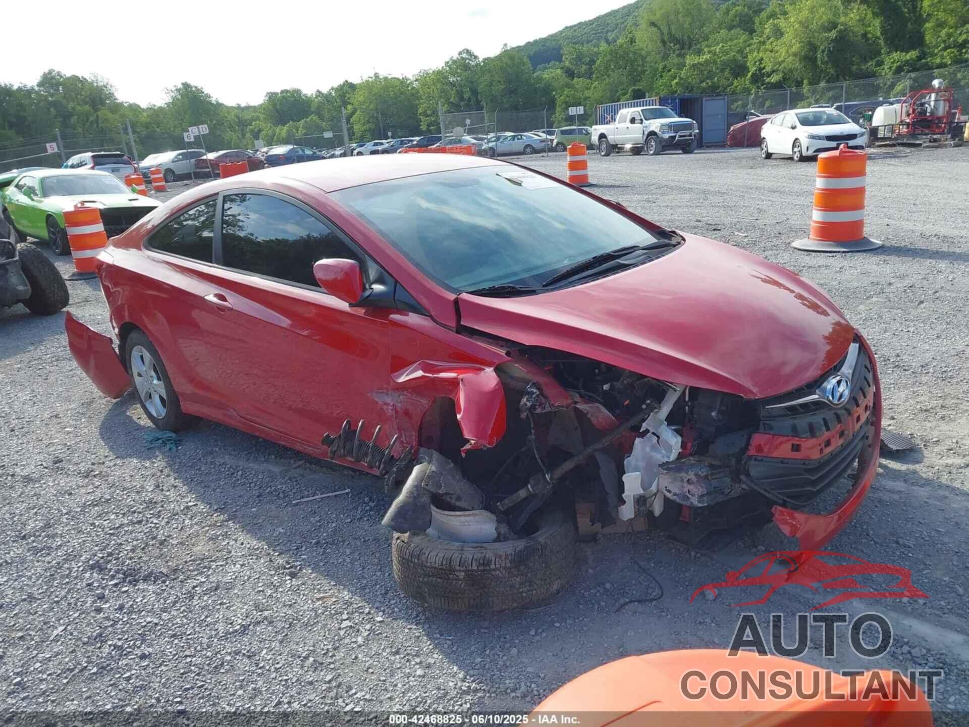 HYUNDAI ELANTRA 2013 - KMHDH6AE8DU010423
