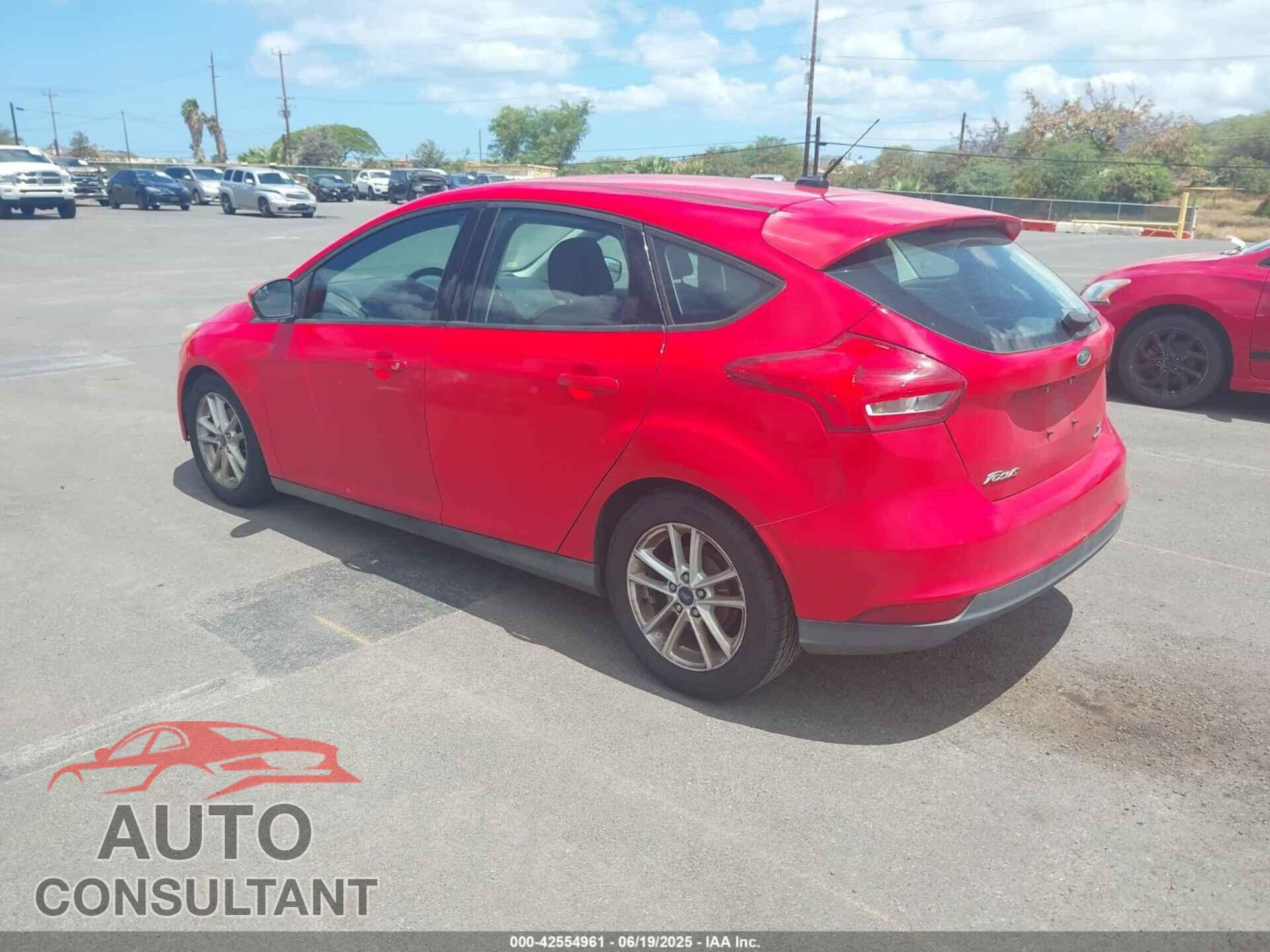 FORD FOCUS 2016 - 1FADP3K2XGL337612
