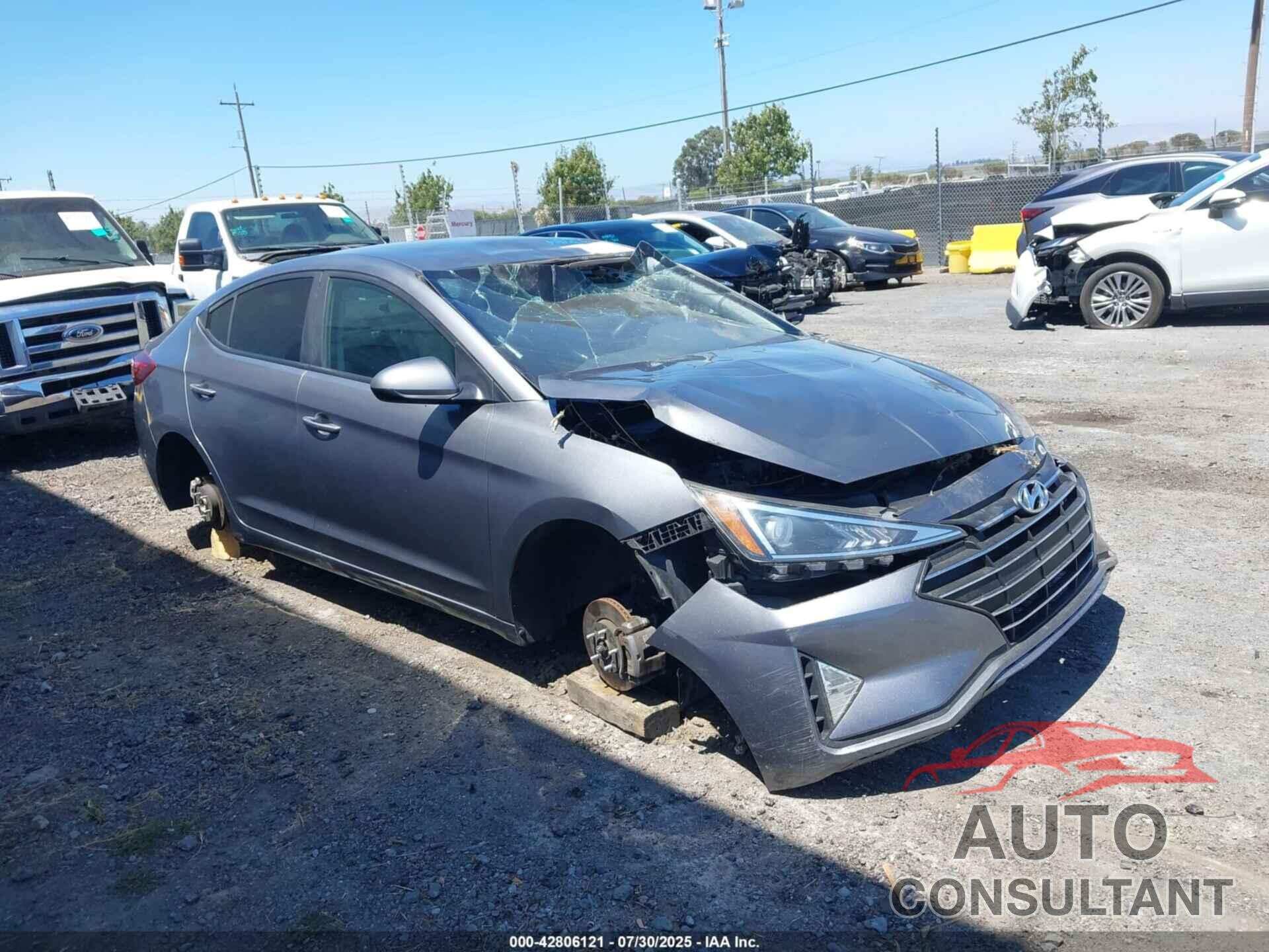 HYUNDAI ELANTRA 2020 - 5NPD84LF3LH514630