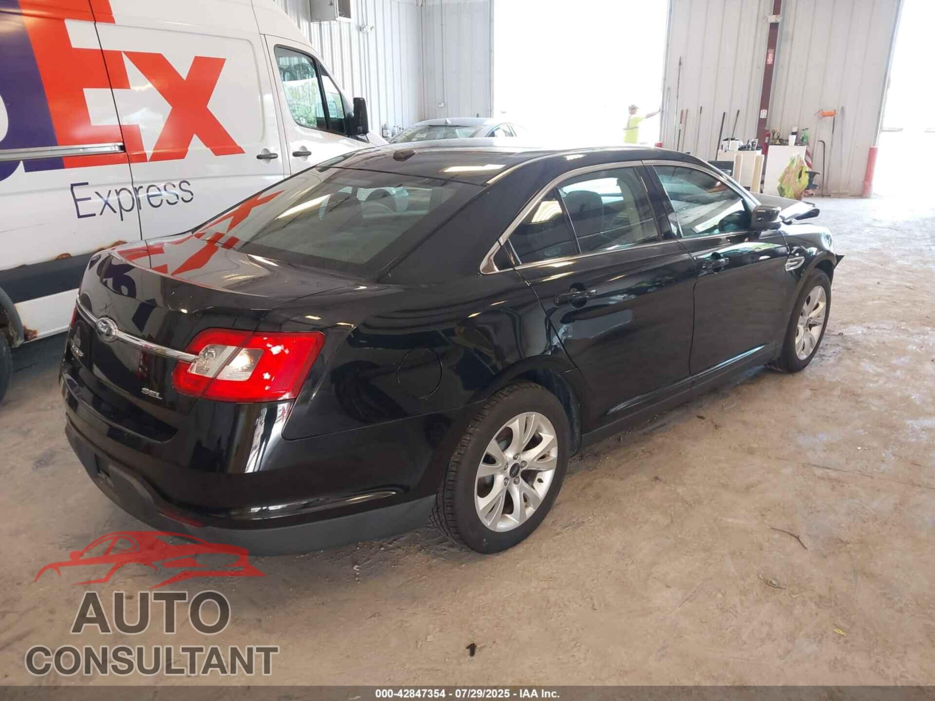 FORD TAURUS 2012 - 1FAHP2EW3CG116706