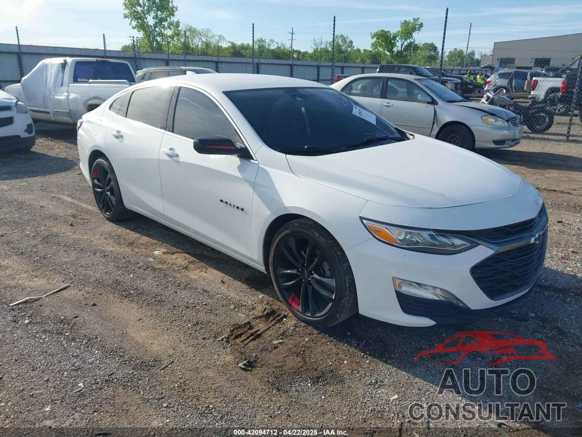 CHEVROLET MALIBU 2023 - 1G1ZE5ST9PF190197