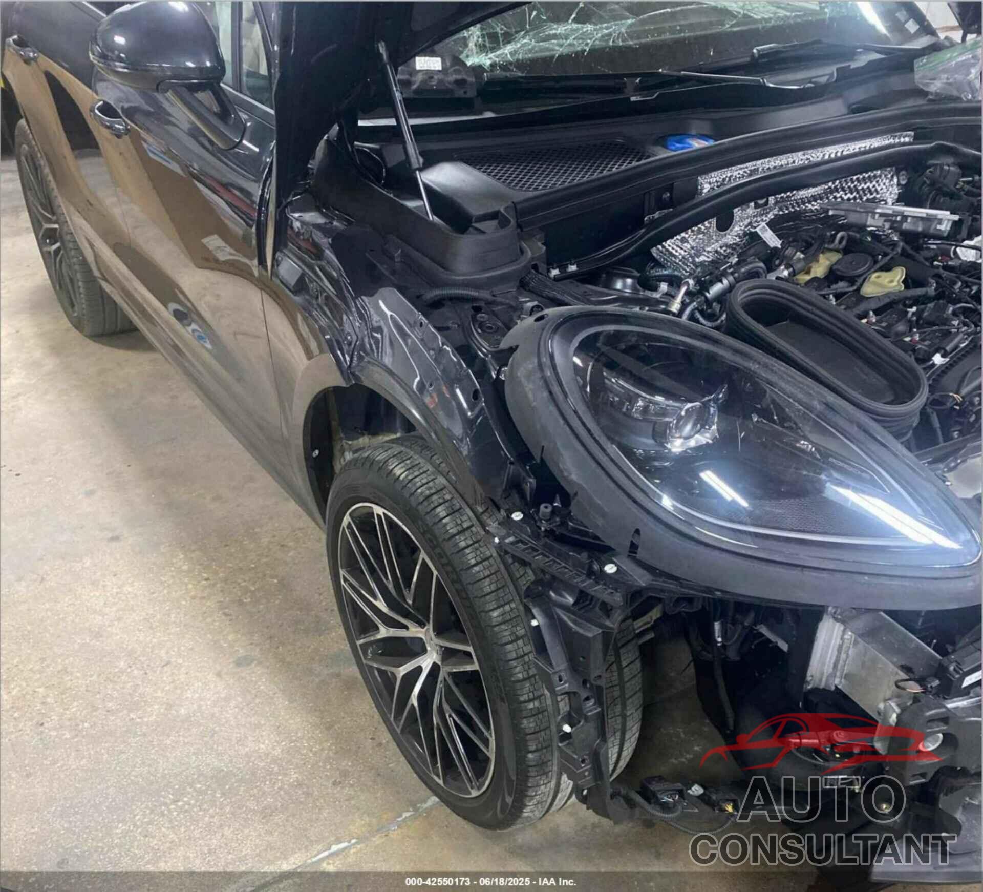 PORSCHE MACAN 2024 - WP1AA2A54RLB01771