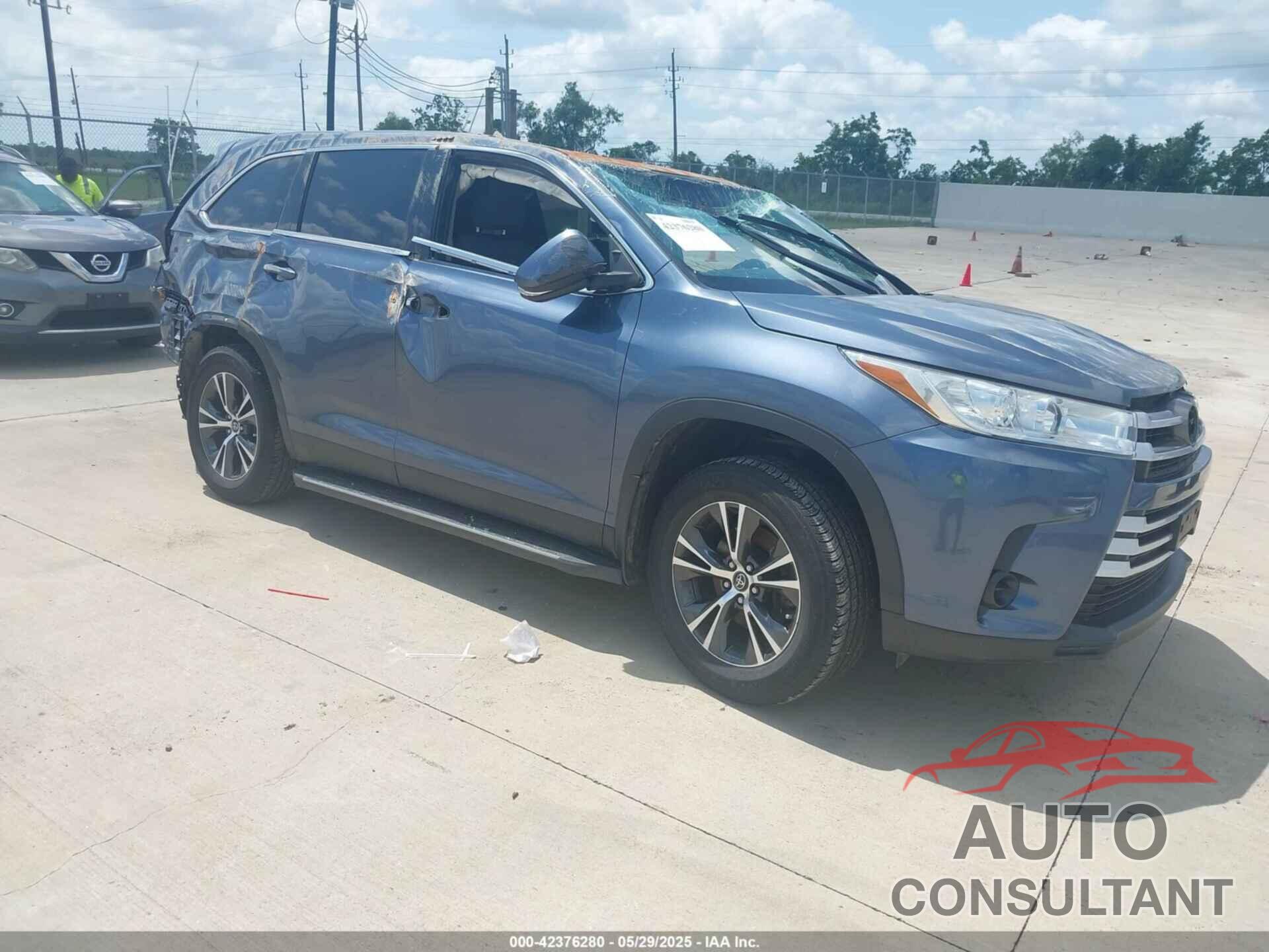 TOYOTA HIGHLANDER 2019 - 5TDZARFH9KS044066