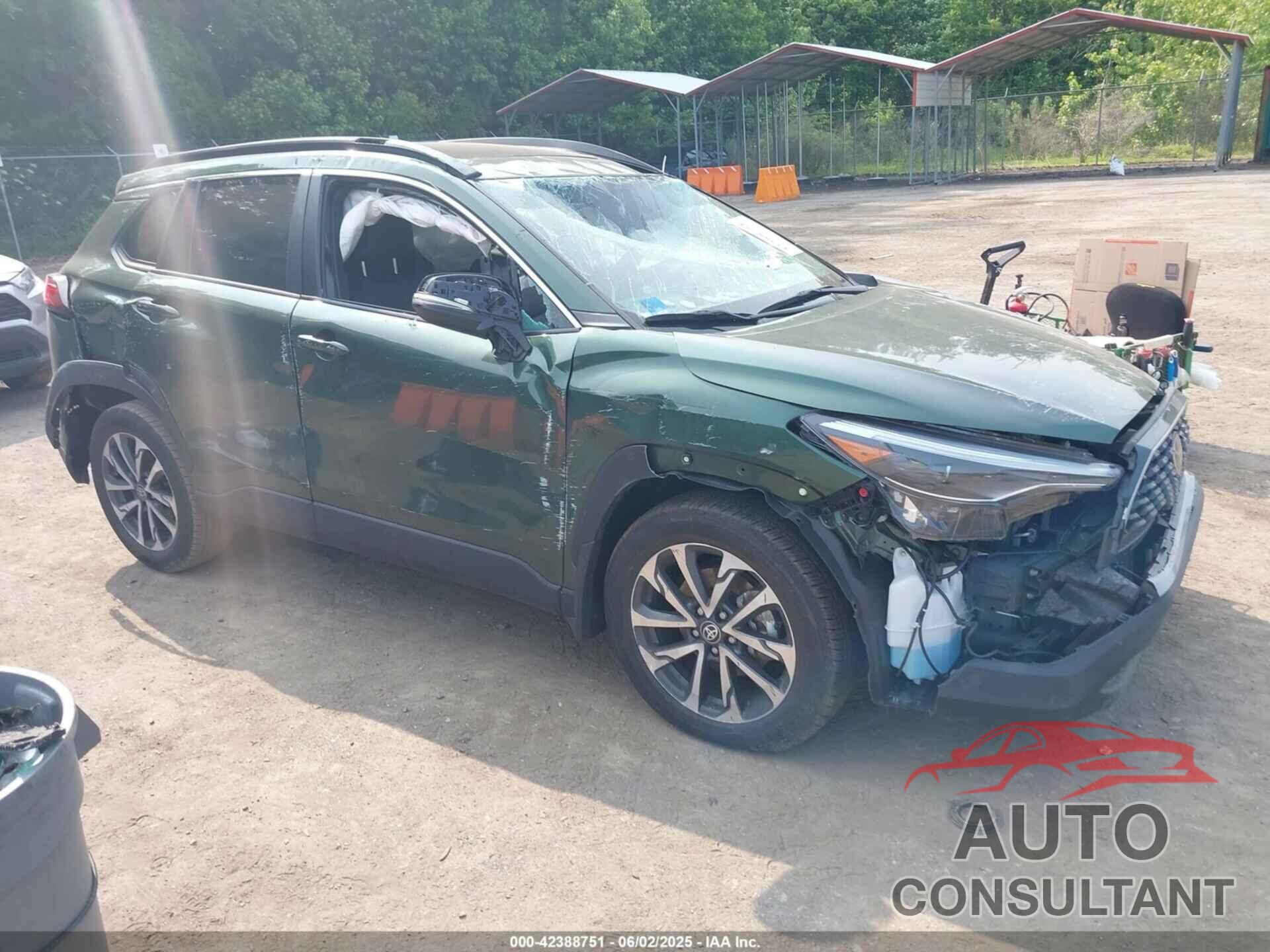 TOYOTA COROLLA CROSS 2023 - 7MUDAABG0PV053535