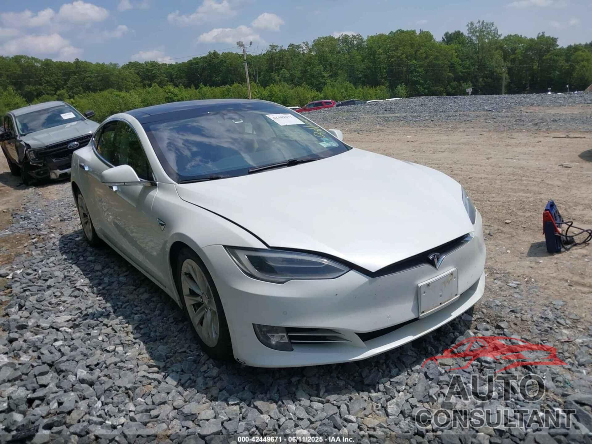TESLA MODEL S 2017 - 5YJSA1E28HF199074