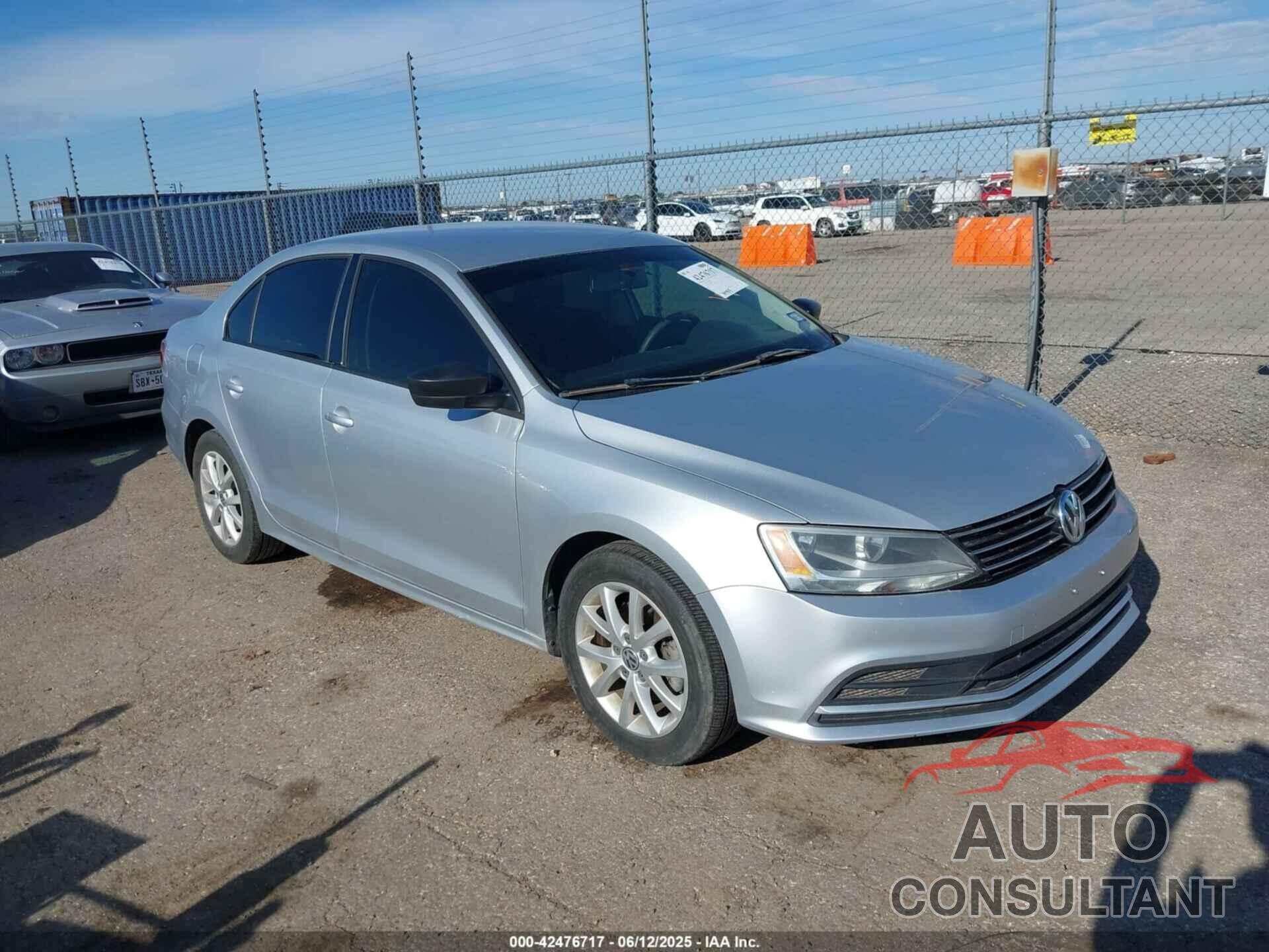 VOLKSWAGEN JETTA 2015 - 3VWD17AJ2FM281820