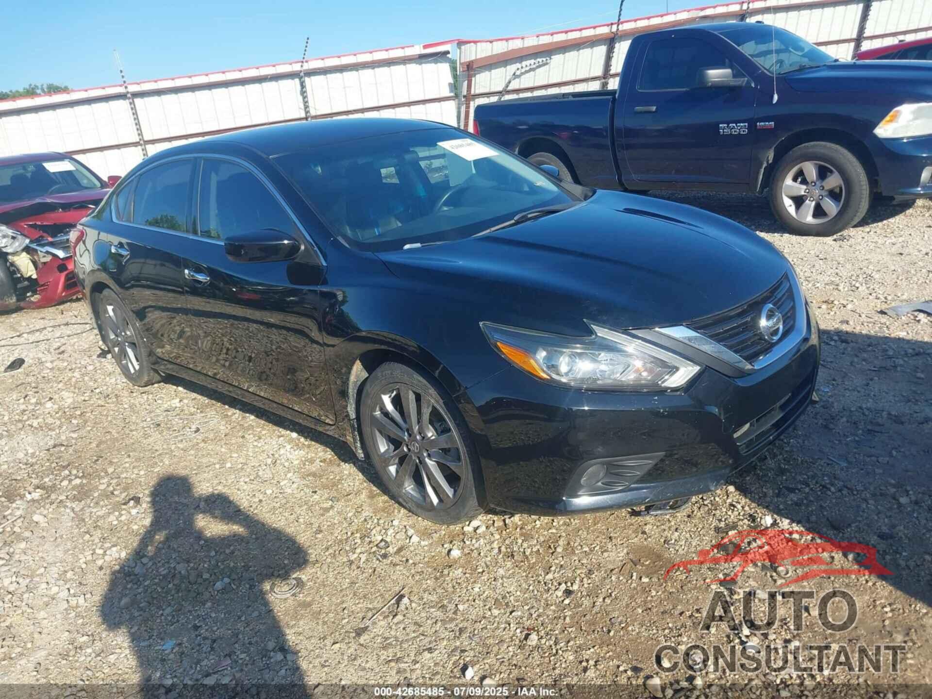 NISSAN ALTIMA 2018 - 1N4AL3AP8JC299462