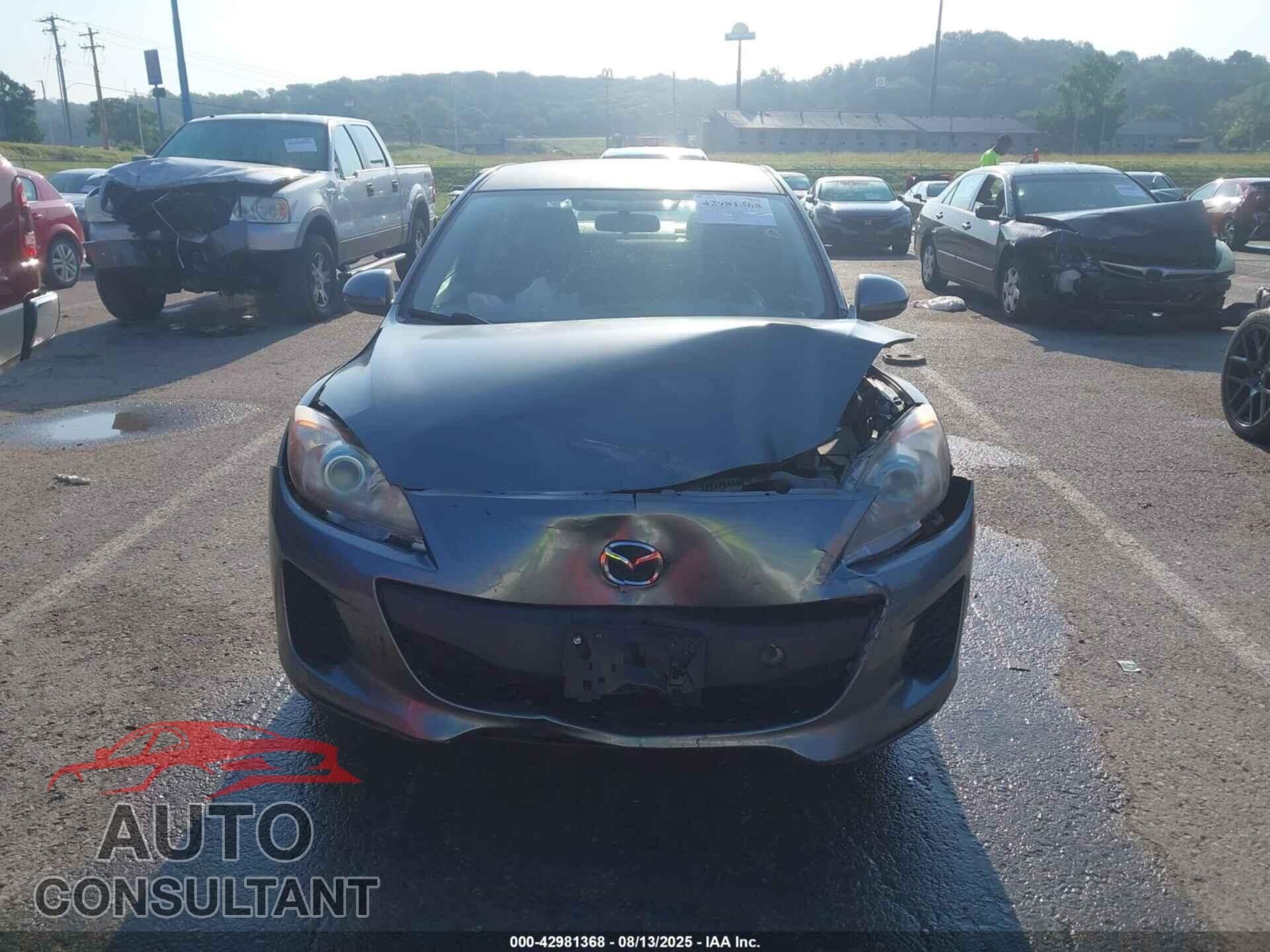 MAZDA MAZDA3 2012 - JM1BL1V77C1554792