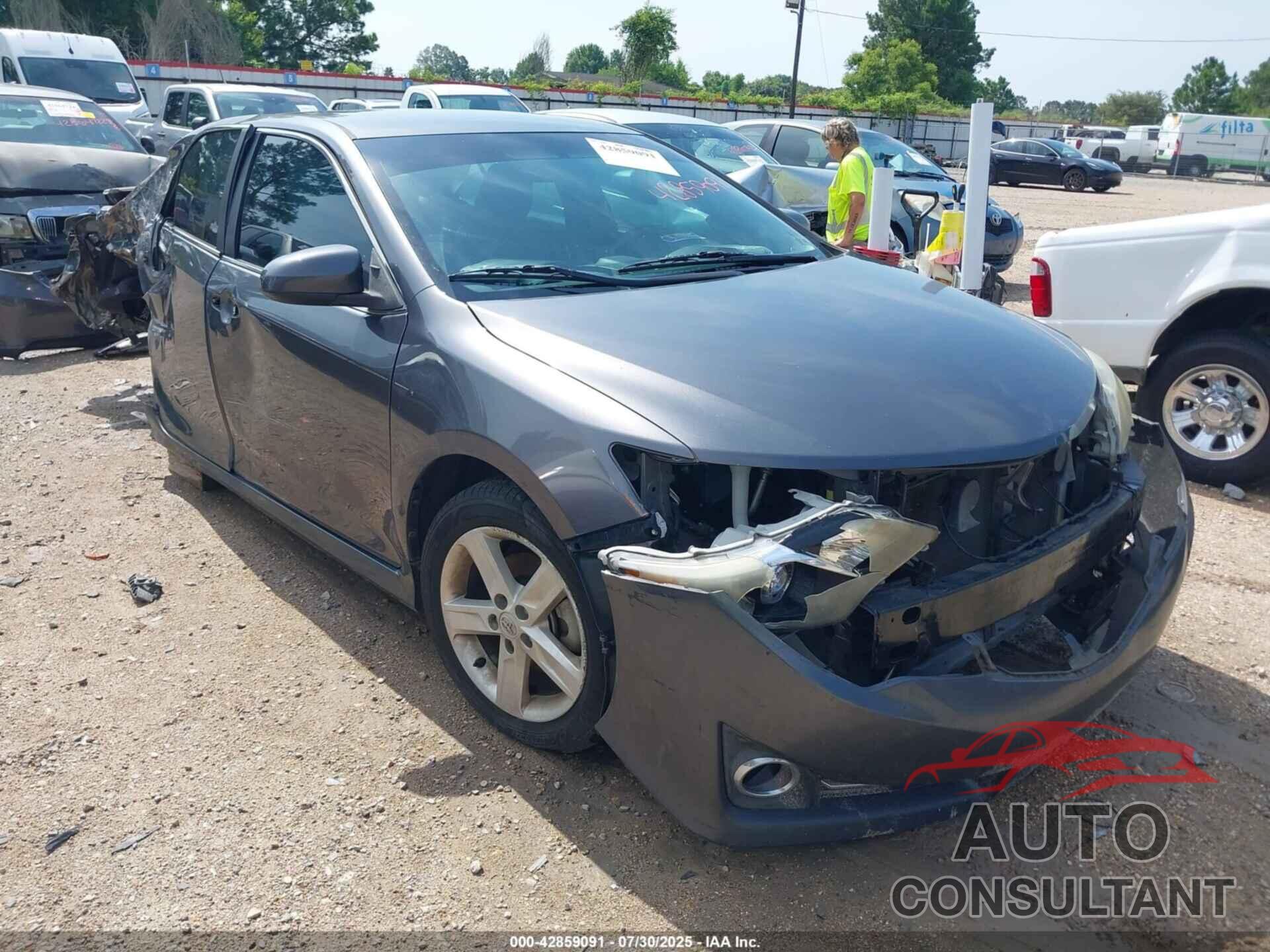 TOYOTA CAMRY 2014 - 4T1BF1FK8EU354964