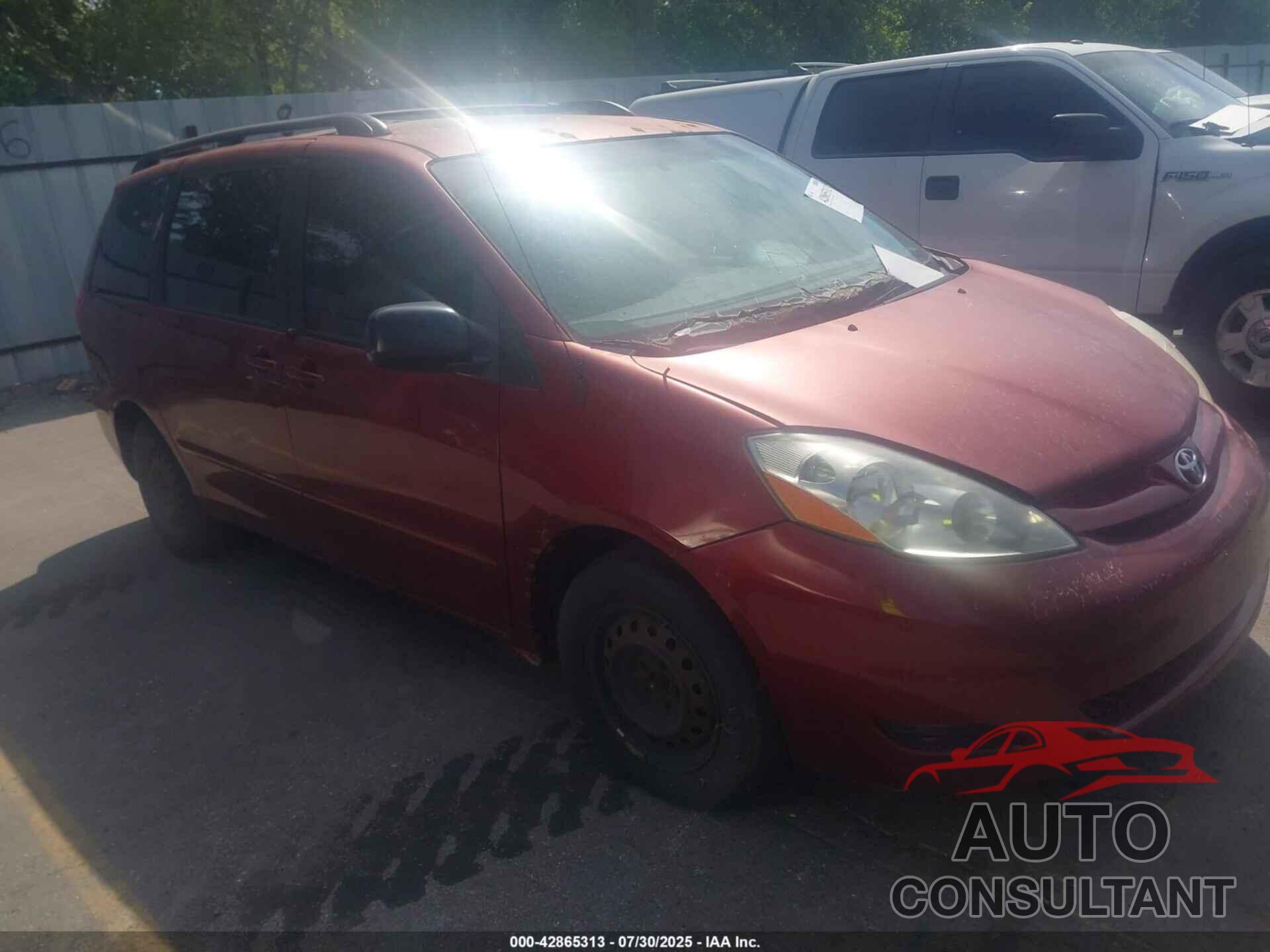 TOYOTA SIENNA 2010 - 5TDKK4CC7AS294236