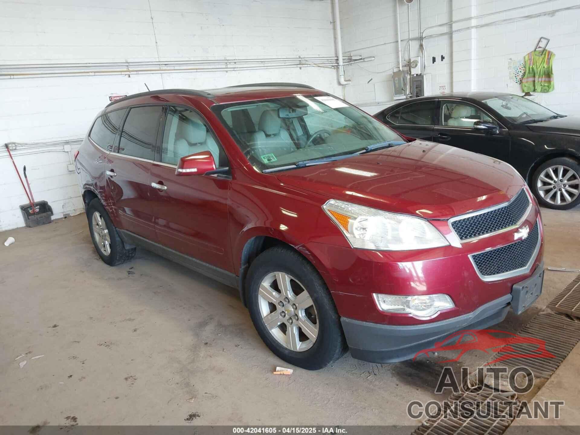CHEVROLET TRAVERSE 2010 - 1GNLRGED8AS113411
