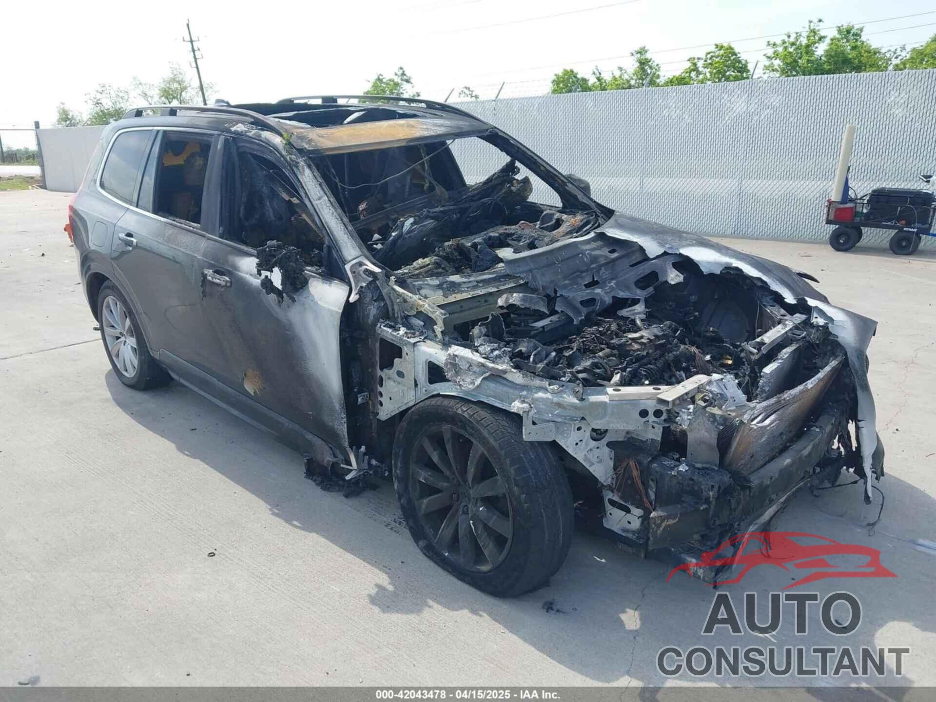 VOLVO XC90 2017 - YV4A22PK6H1151686