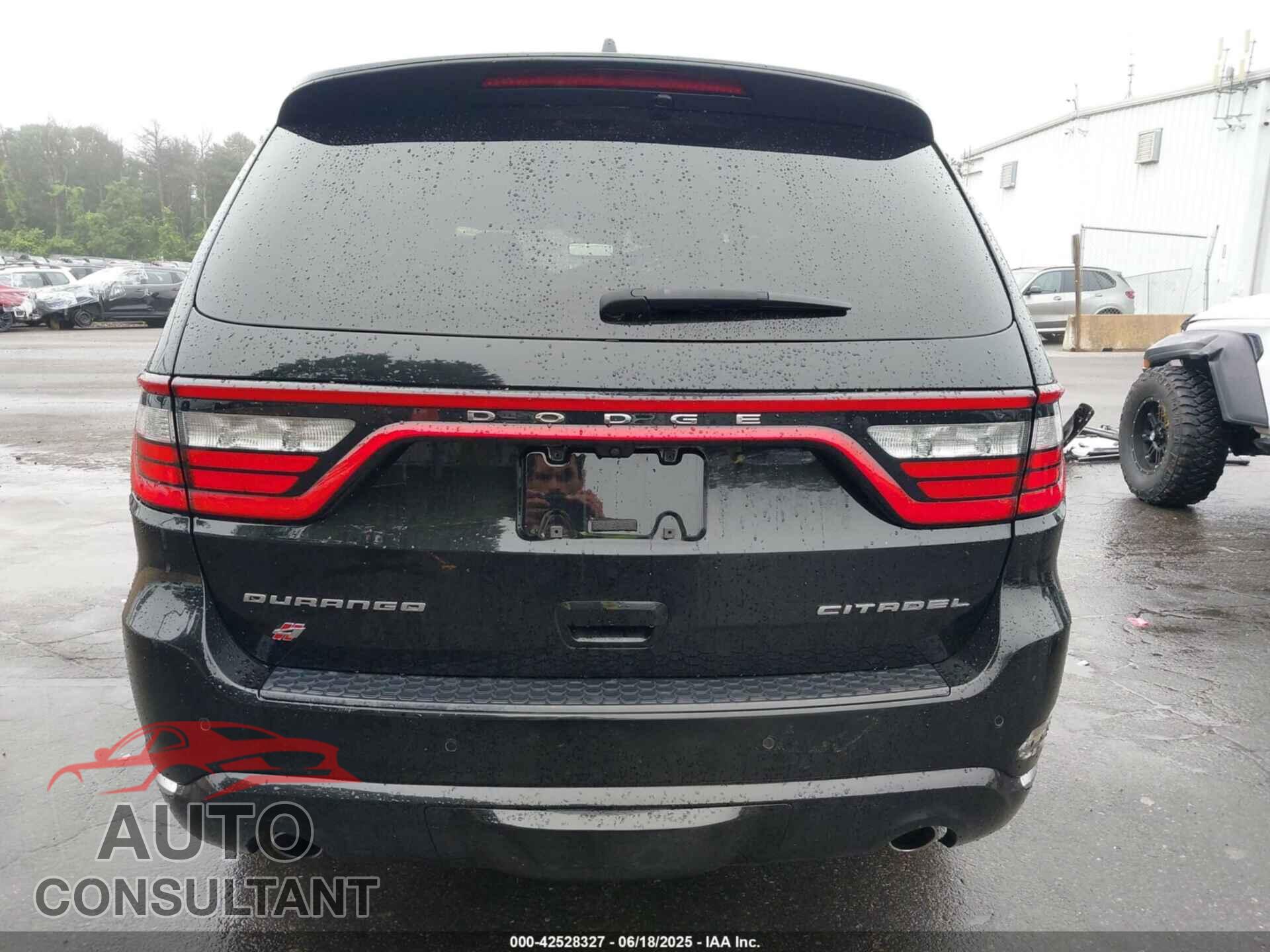 DODGE DURANGO 2023 - 1C4RDJEG1PC582304