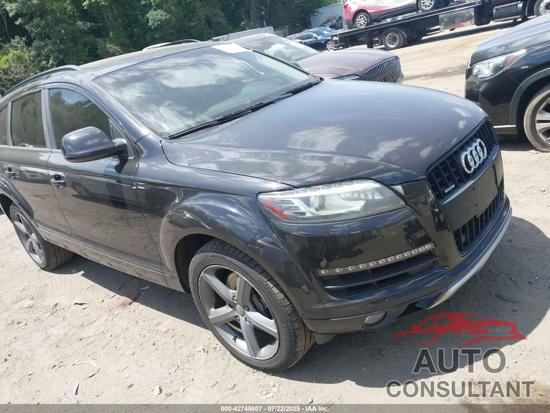 AUDI Q7 2015 - WA1LGAFE1FD023154