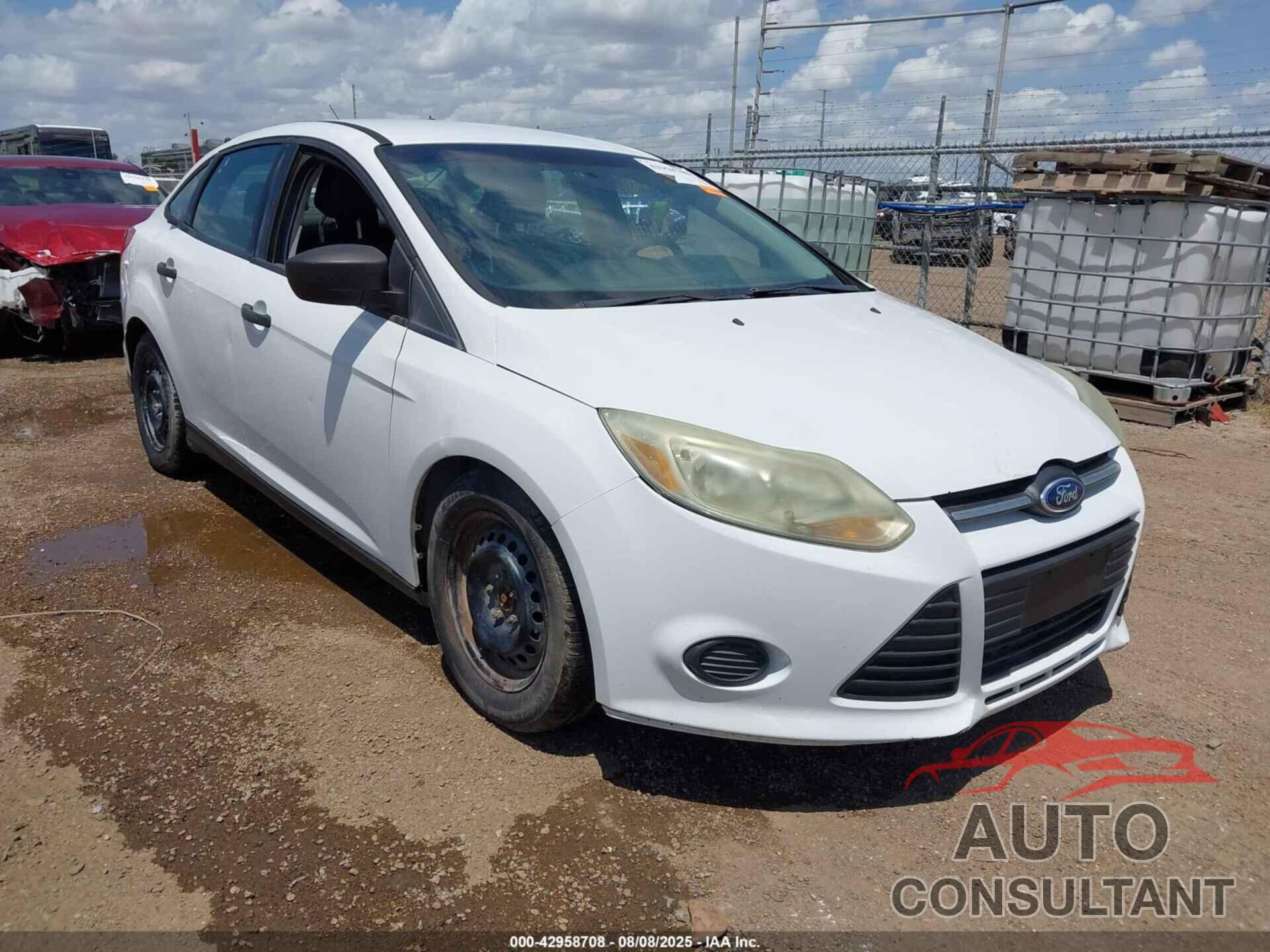 FORD FOCUS 2014 - 1FADP3E24EL451498
