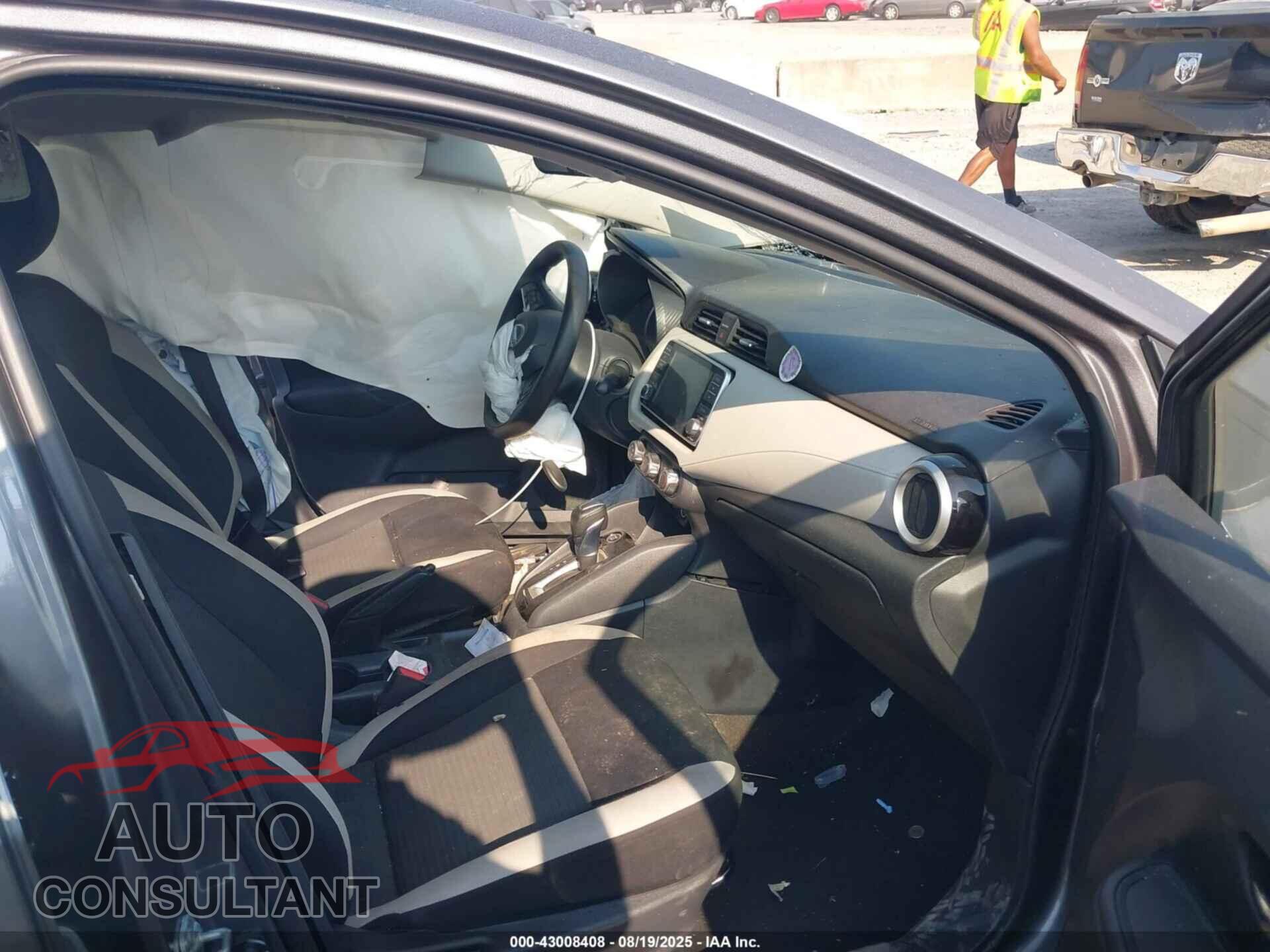 NISSAN VERSA 2021 - 3N1CN8EV9ML921498