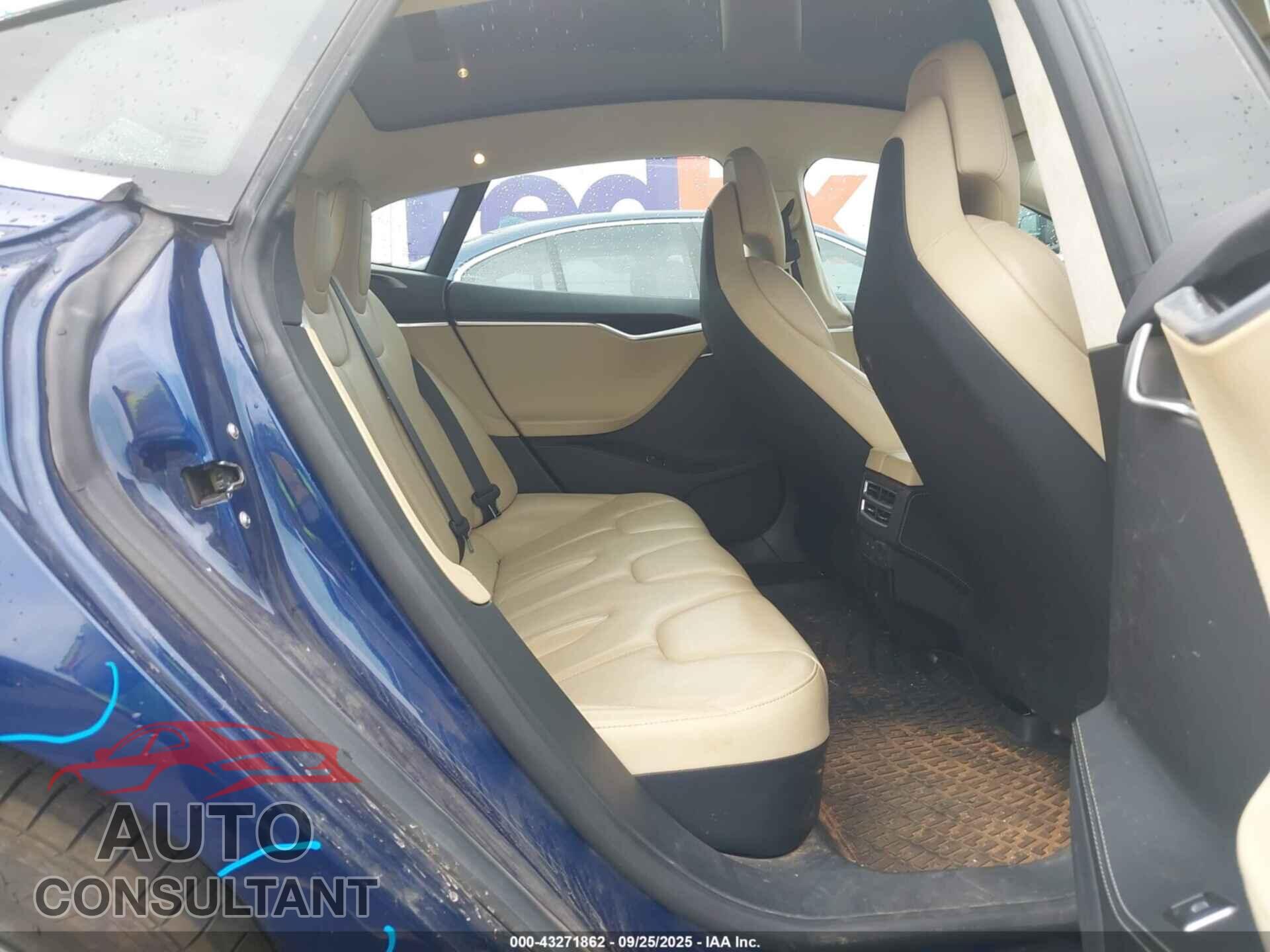 TESLA MODEL S 2017 - 5YJSA1E2XHF199545