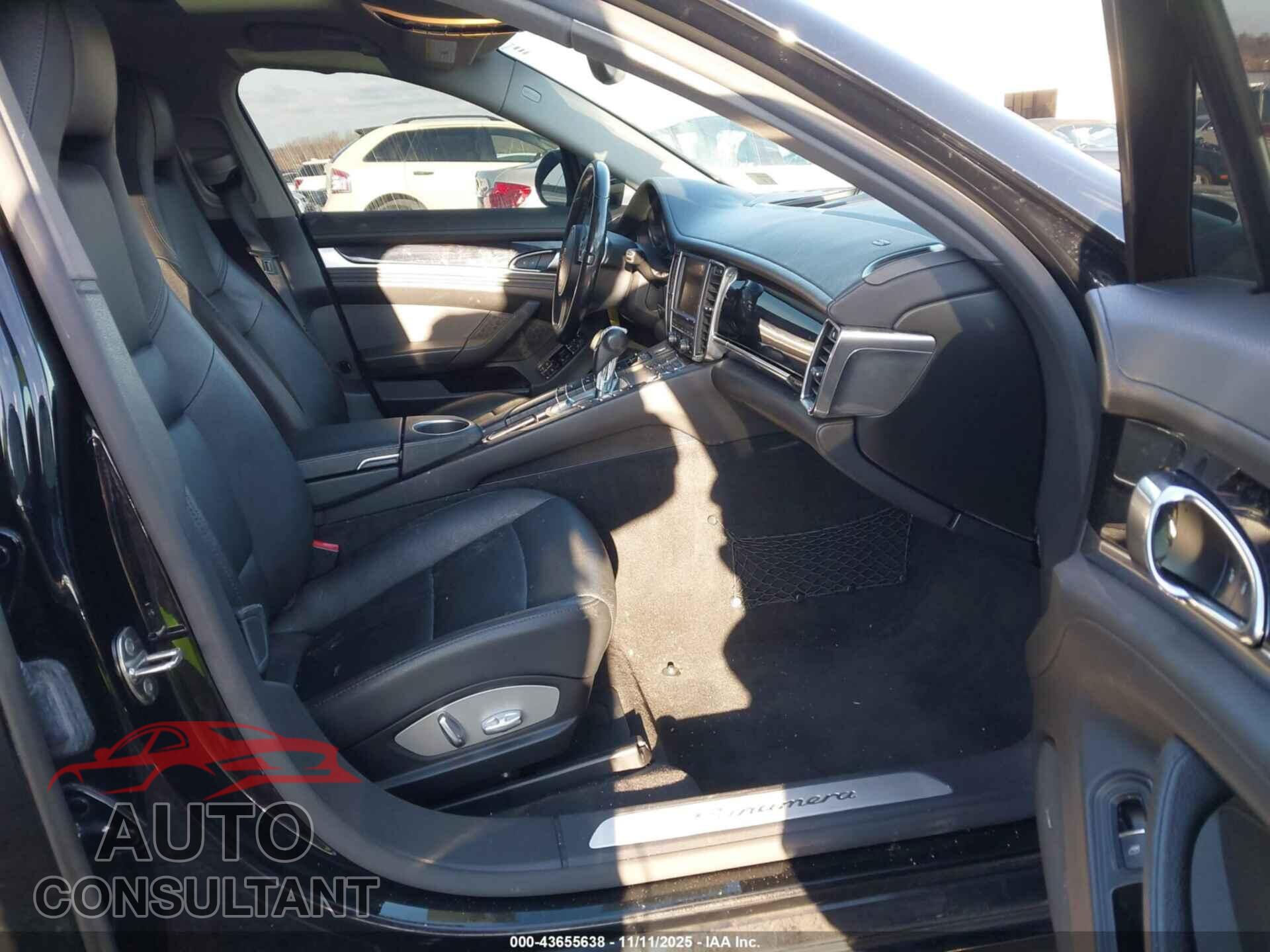 PORSCHE PANAMERA 2014 - WP0AA2A71EL013693