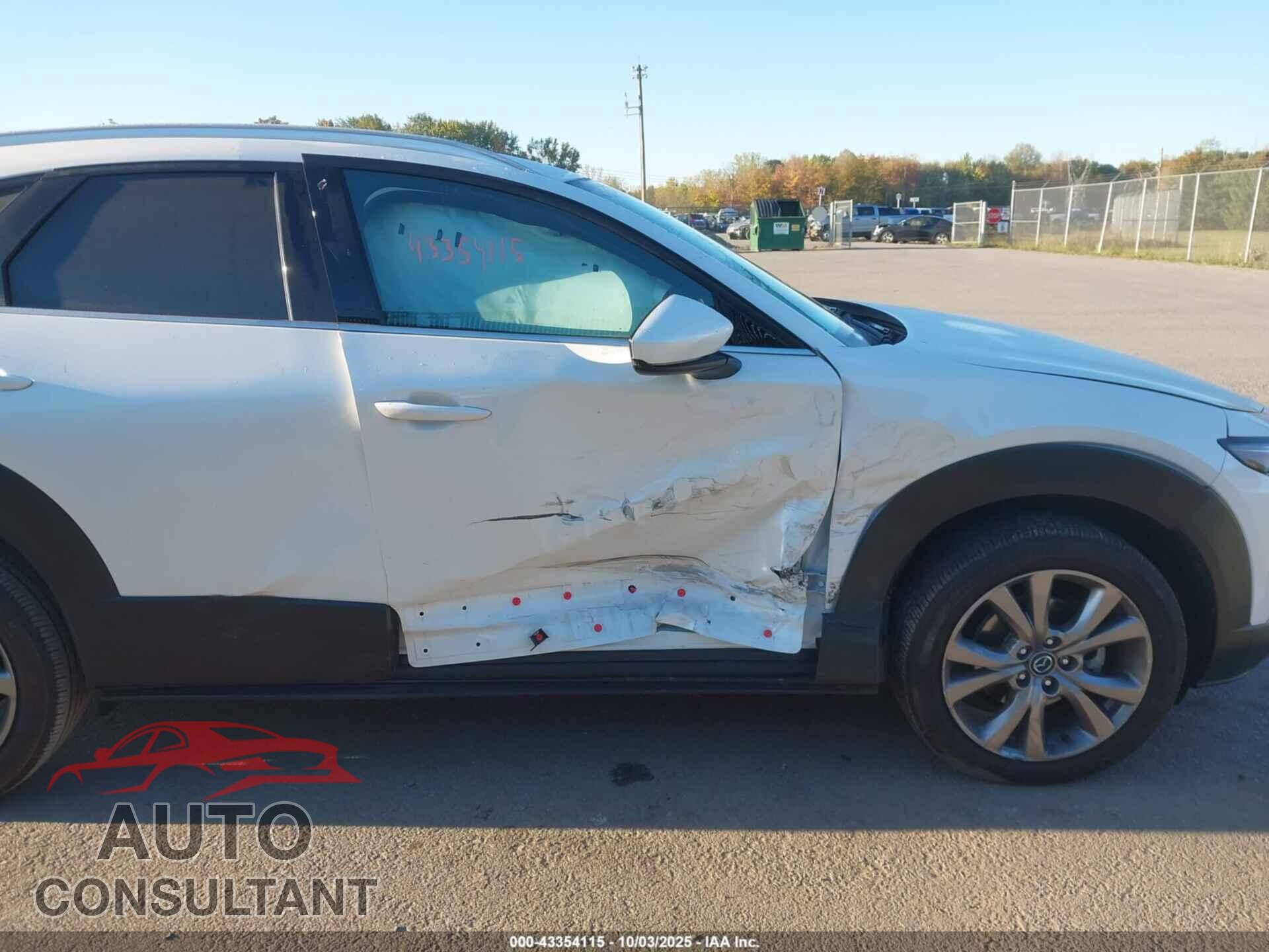 MAZDA CX-30 2023 - 3MVDMBDM0PM572111