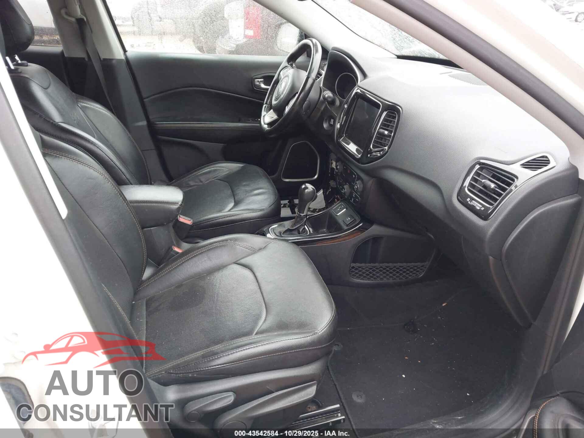 JEEP COMPASS 2020 - 3C4NJCCB4LT179765