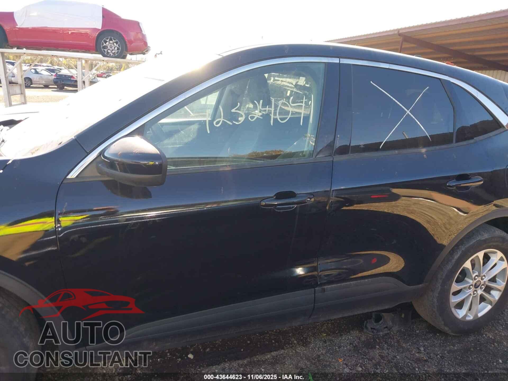 FORD ESCAPE 2020 - 1FMCU0G64LUA46953