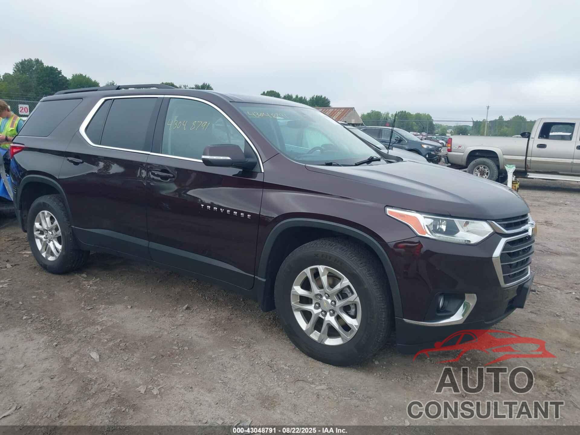 CHEVROLET TRAVERSE 2021 - 1GNEVGKW0MJ149338