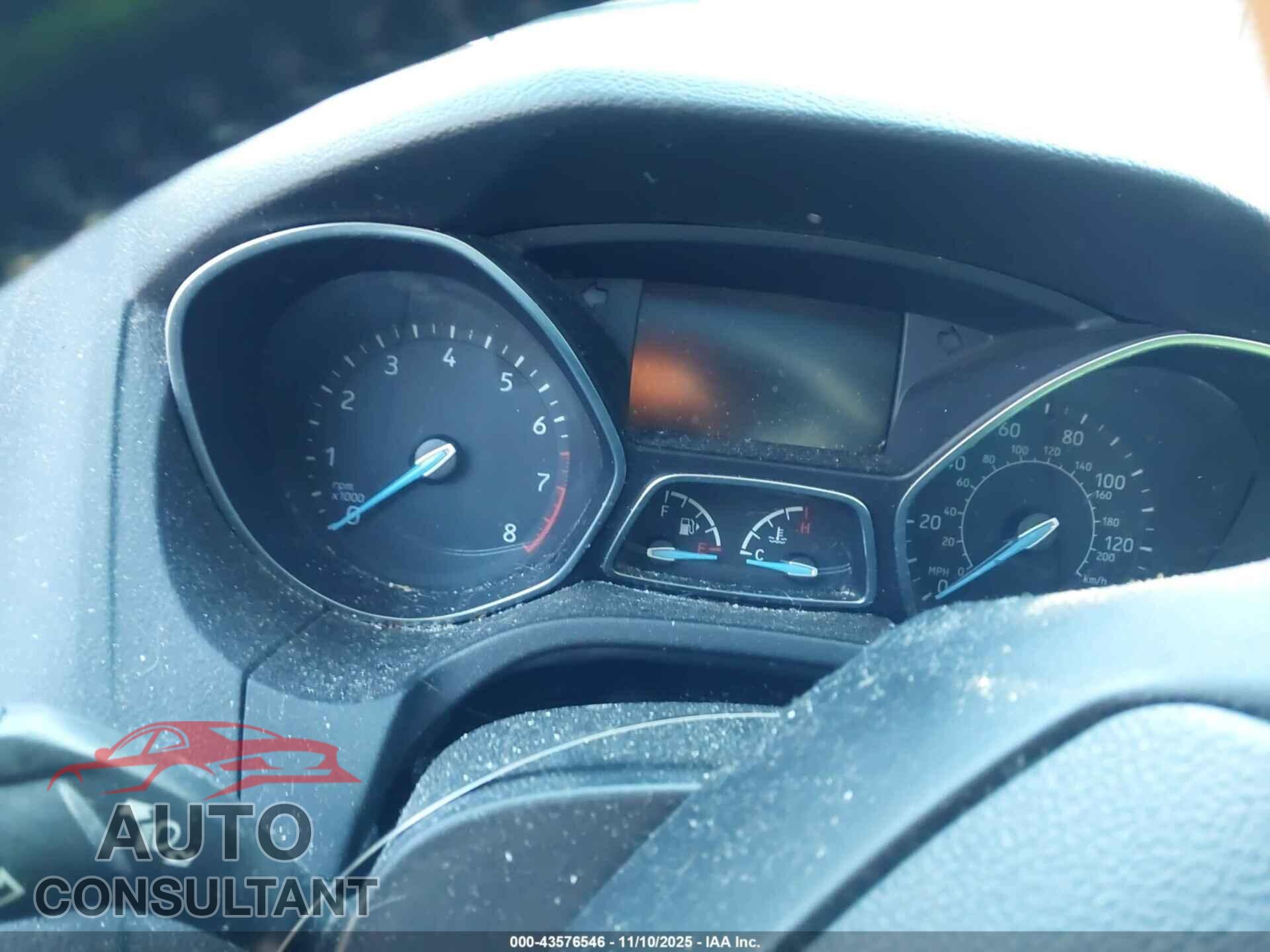 FORD FOCUS 2015 - 1FADP3F22FL292884