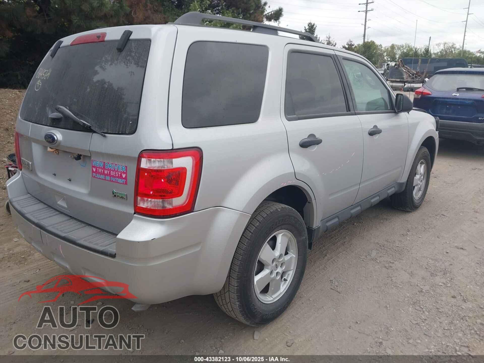 FORD ESCAPE 2012 - 1FMCU0DG1CKB64564