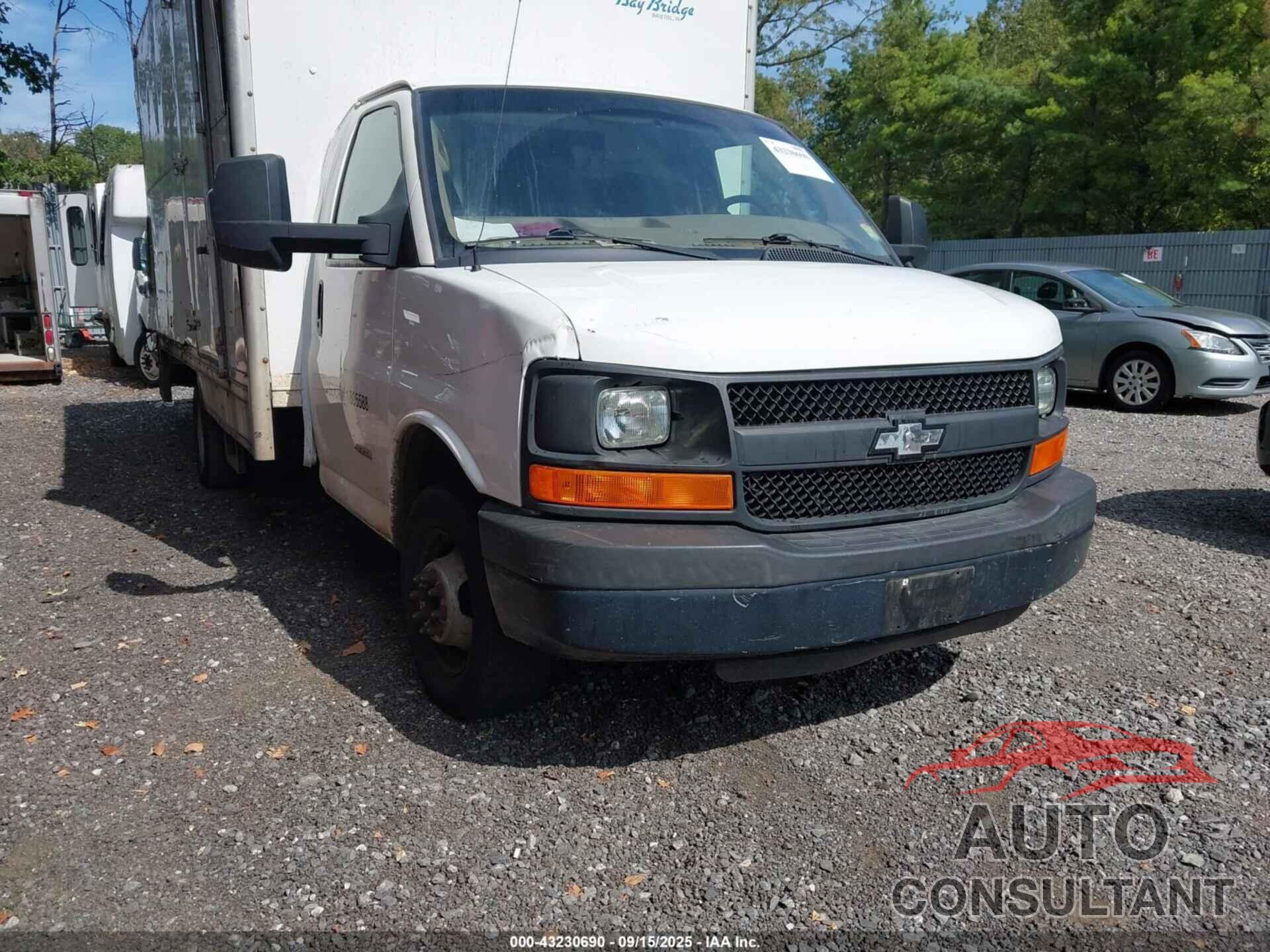 CHEVROLET EXPRESS CUTAWAY 2015 - 1GB6G5CG4F1232801