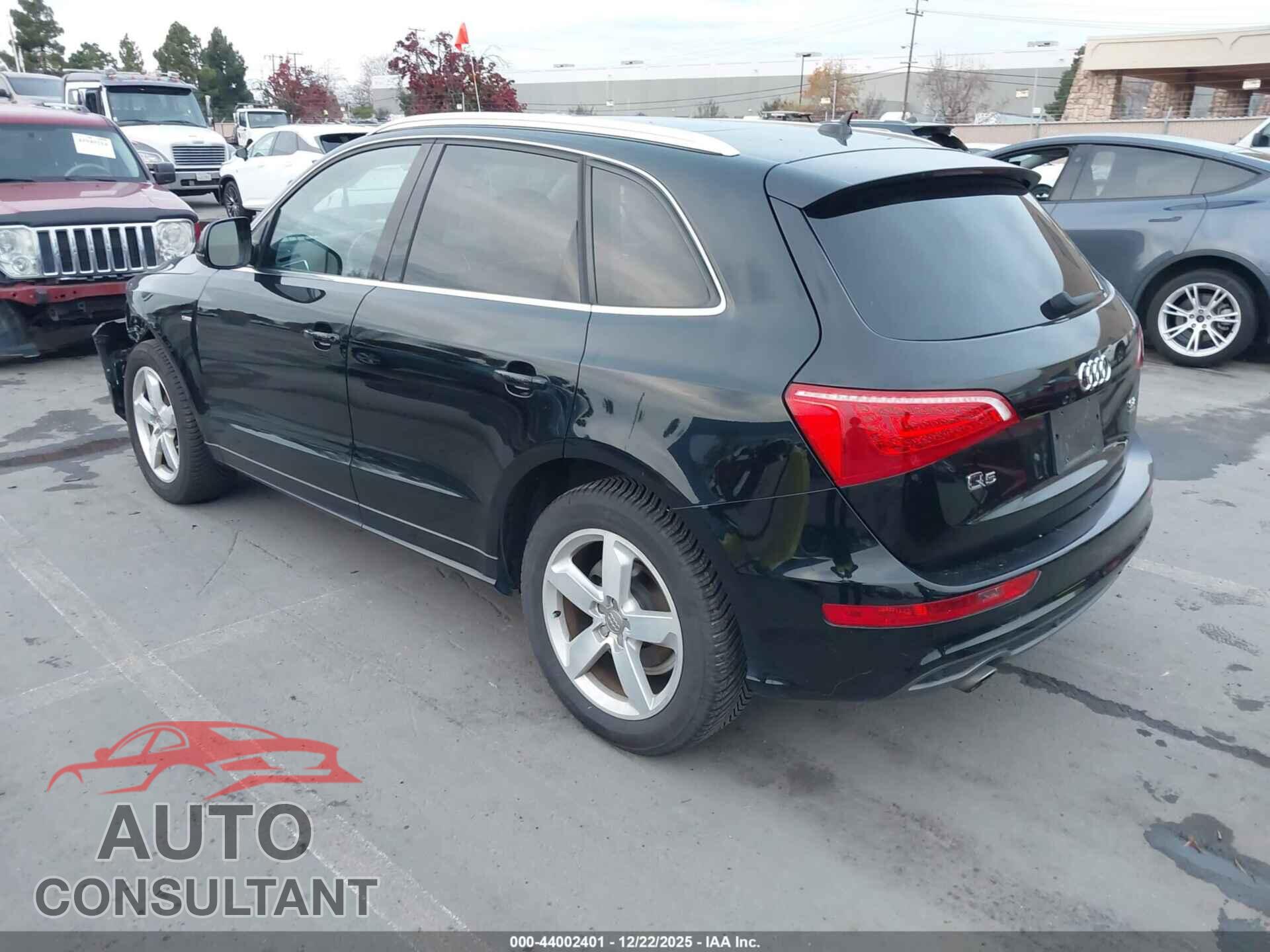AUDI Q5 2011 - WA1DKAFP2BA091284